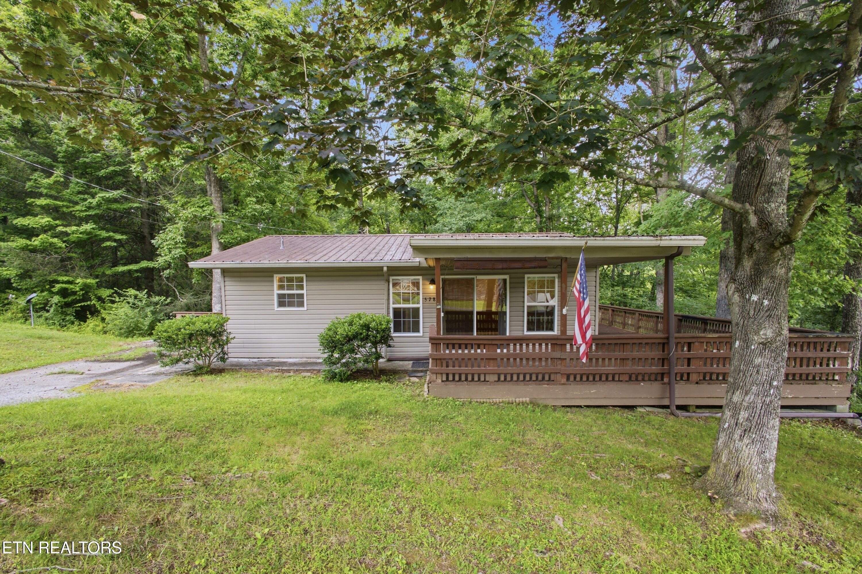 578 Retreat Drive Crossville TN 38572