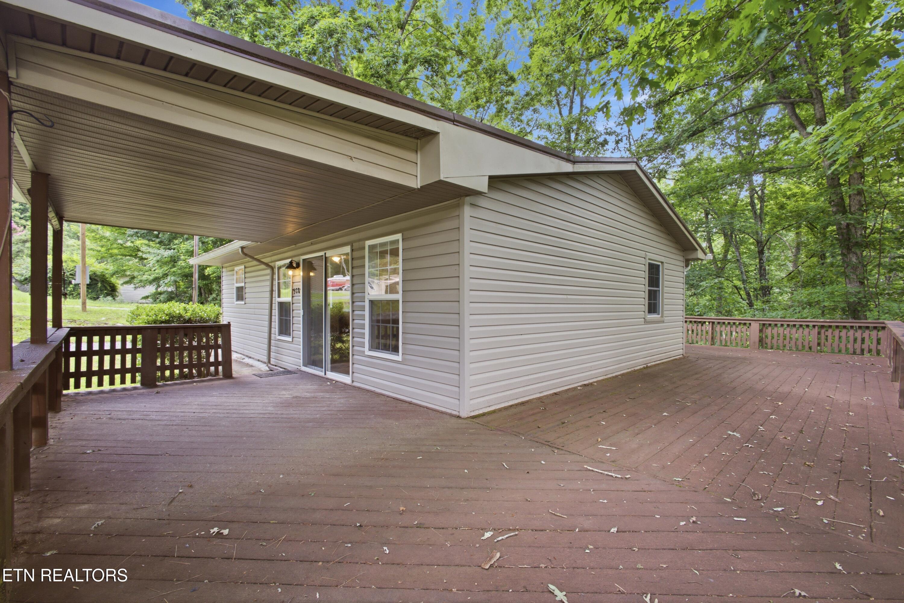 578 Retreat Drive Crossville TN 38572