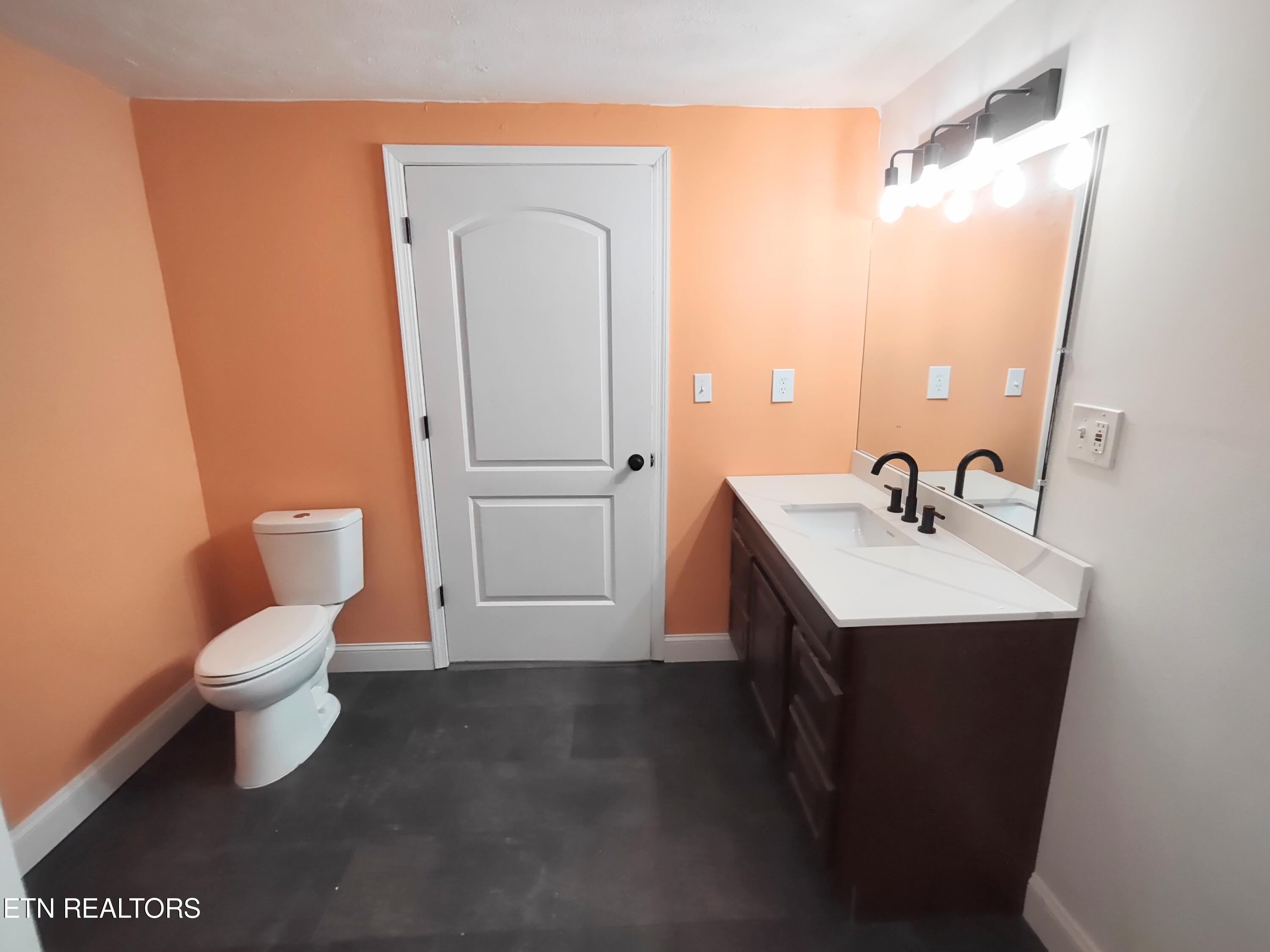 5130 Harriman Highway Oliver Springs TN 37840