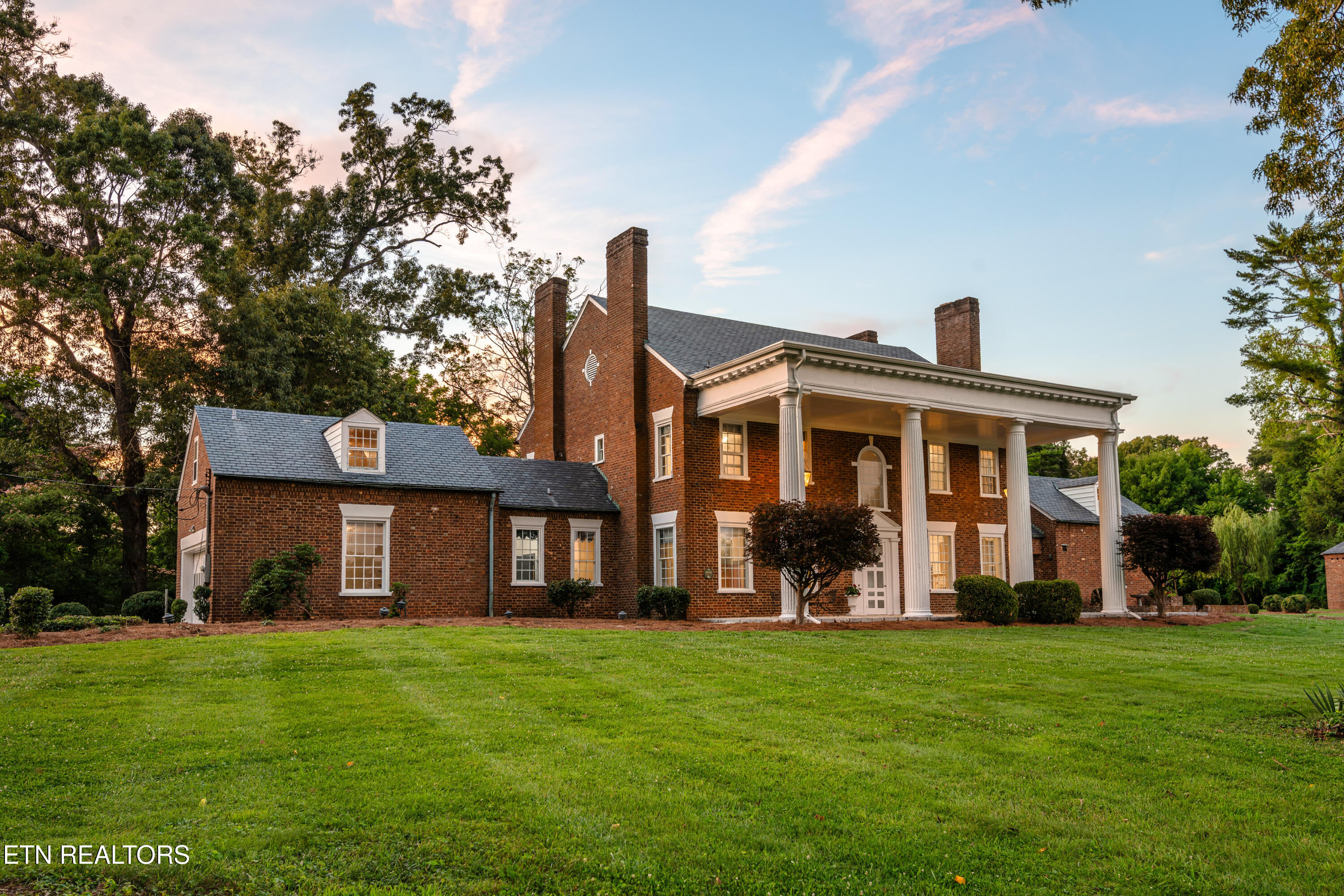 2112 Manor Drive Knoxville TN 37920