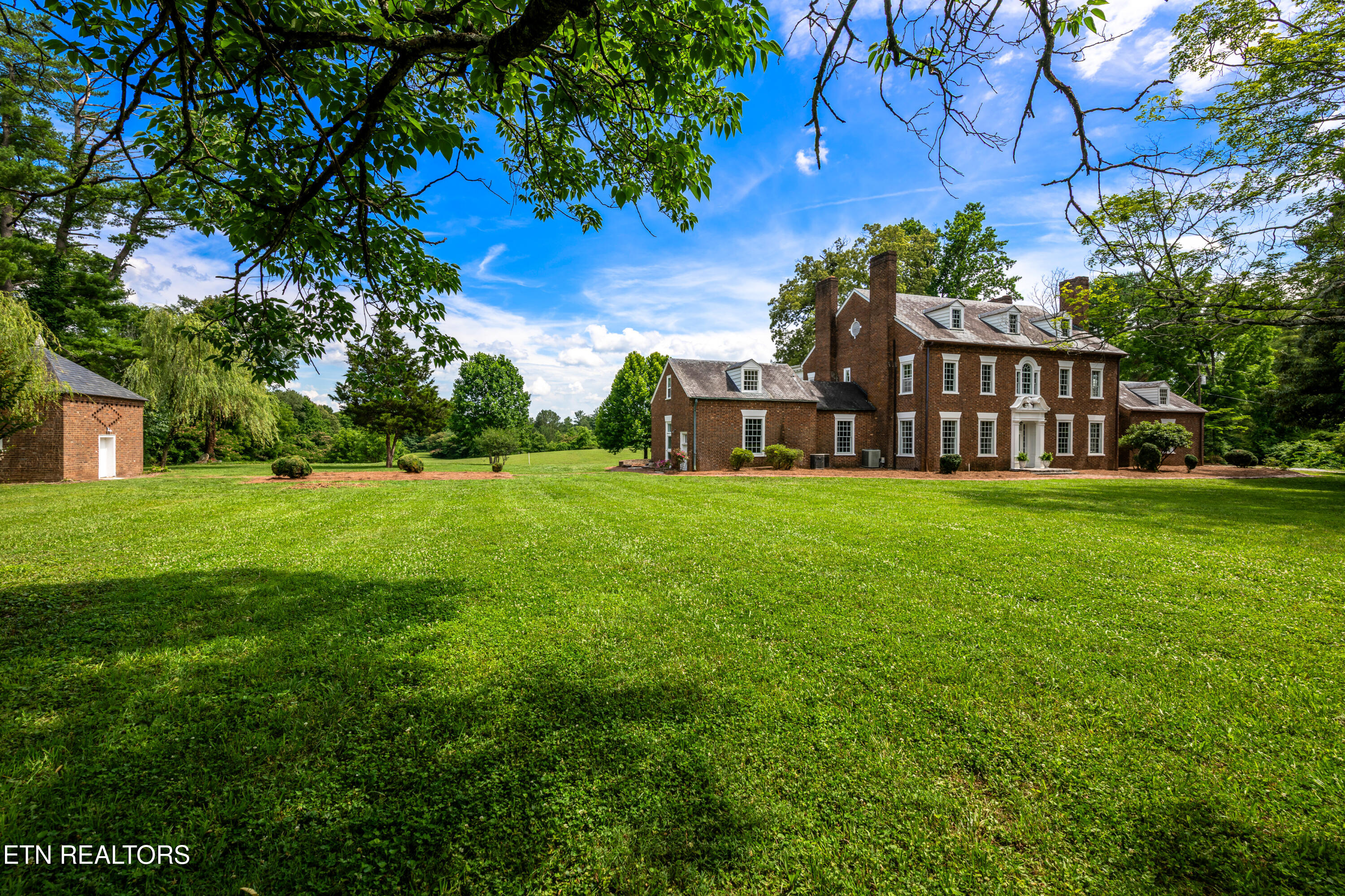 2112 Manor Drive Knoxville TN 37920