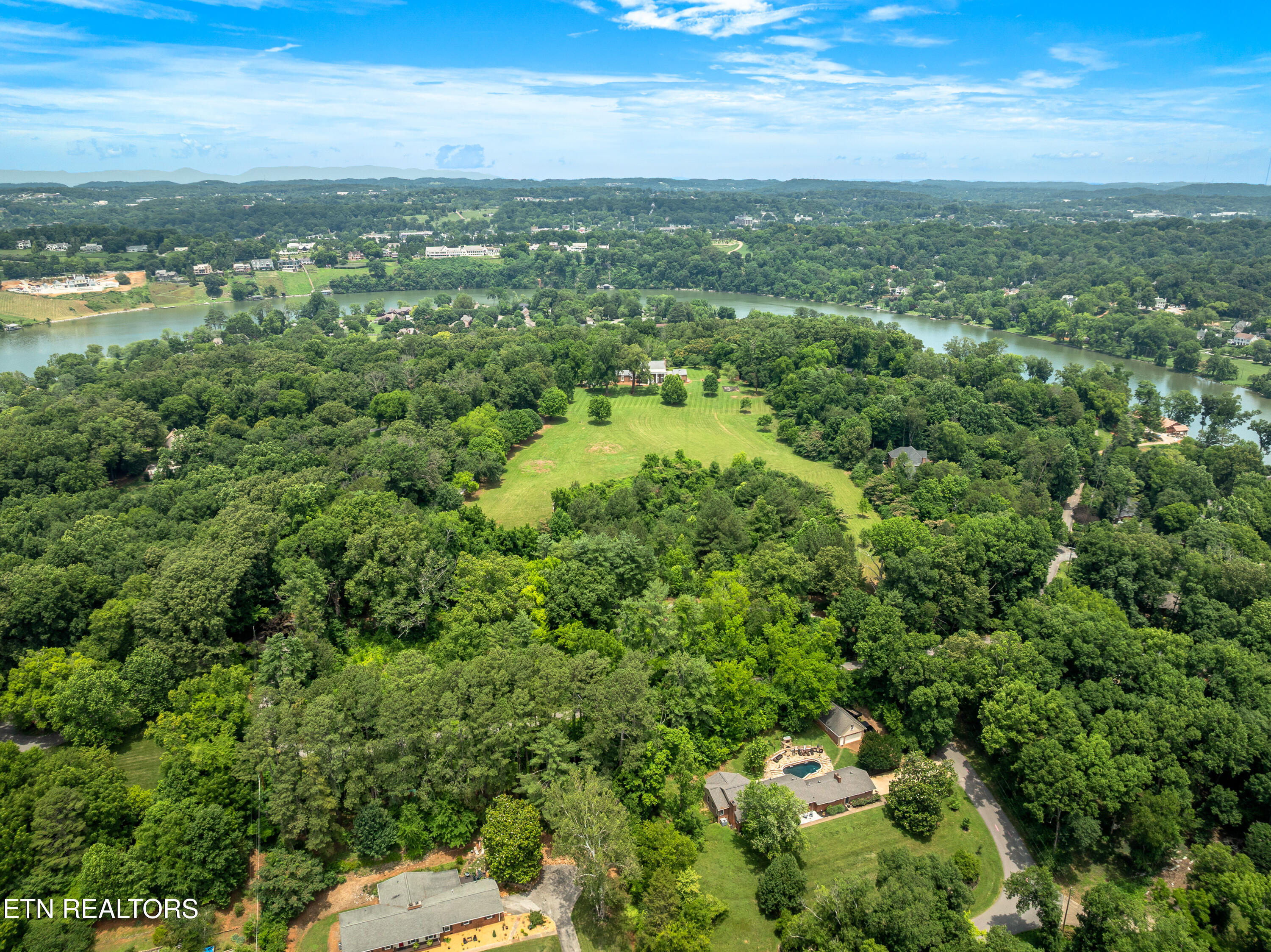 2112 Manor Drive Knoxville TN 37920