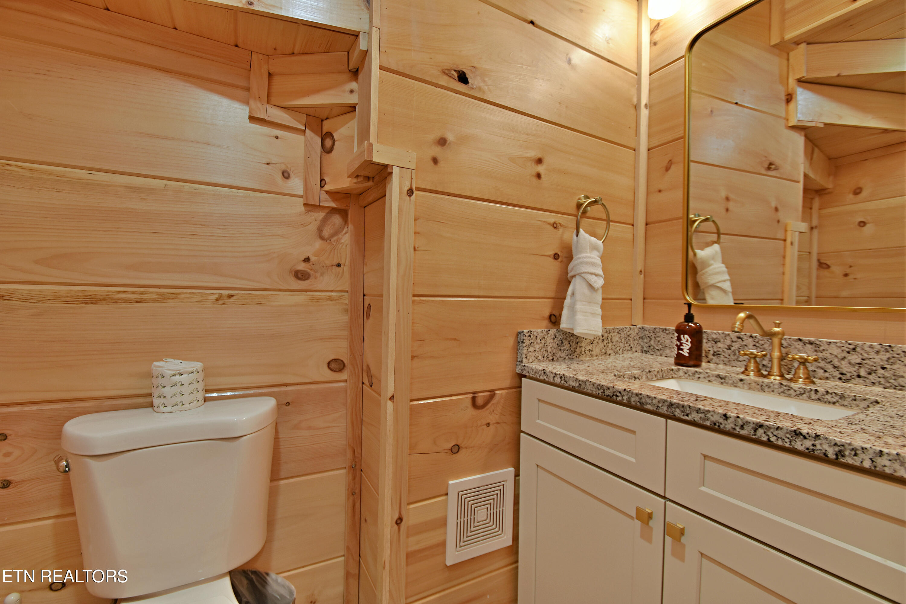 419 Stone Ridge Way Pigeon Forge TN 37863
