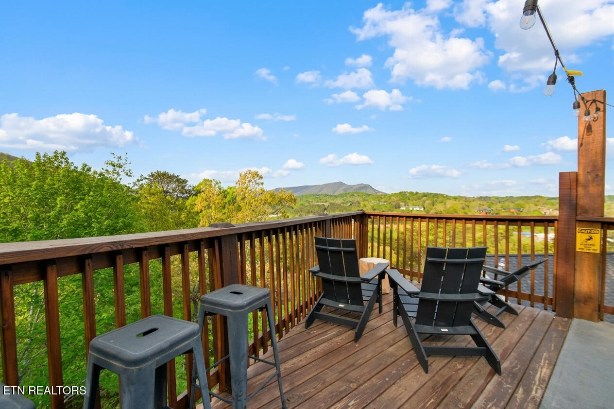 419 Stone Ridge Way Pigeon Forge TN 37863