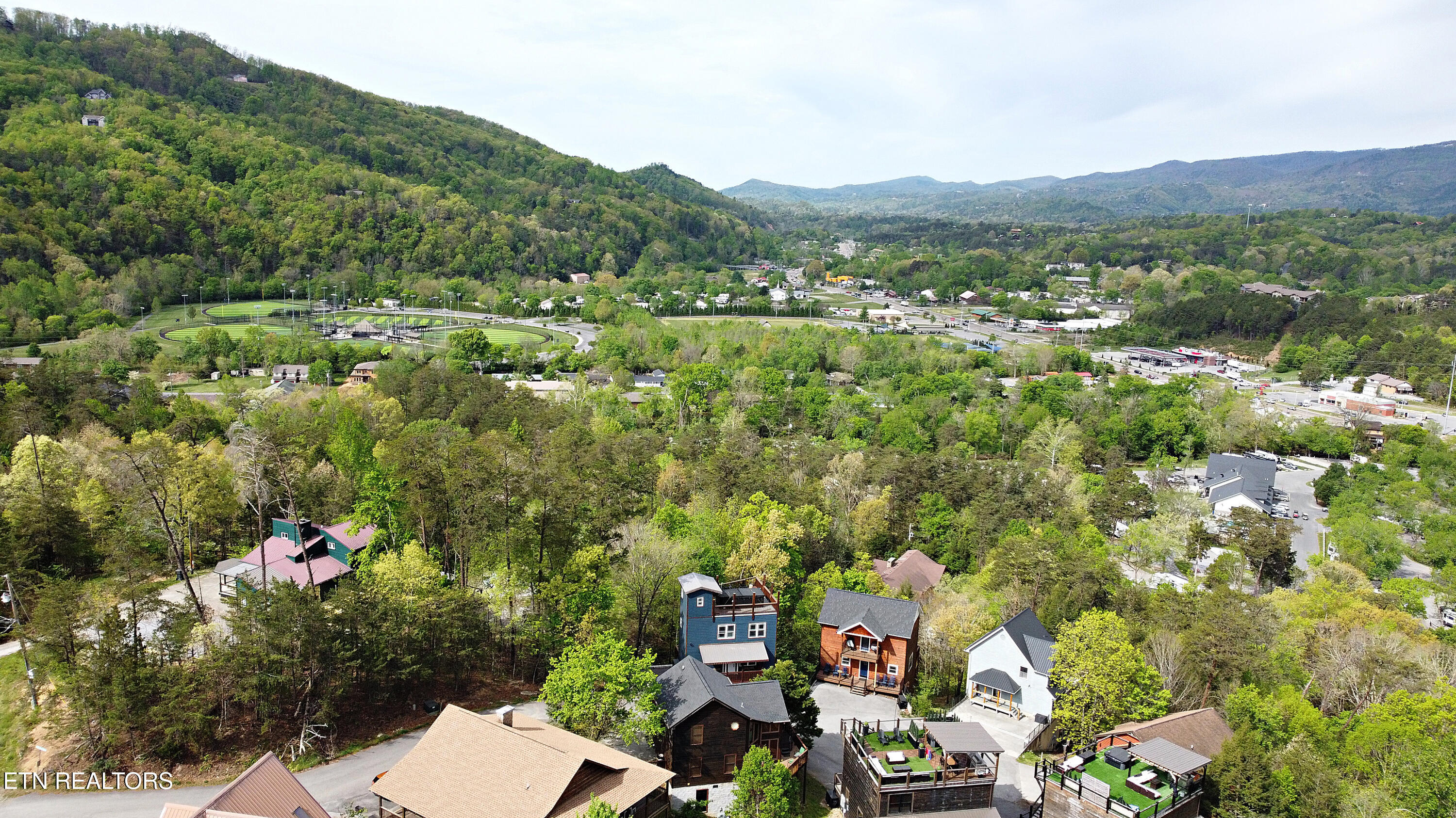 419 Stone Ridge Way Pigeon Forge TN 37863