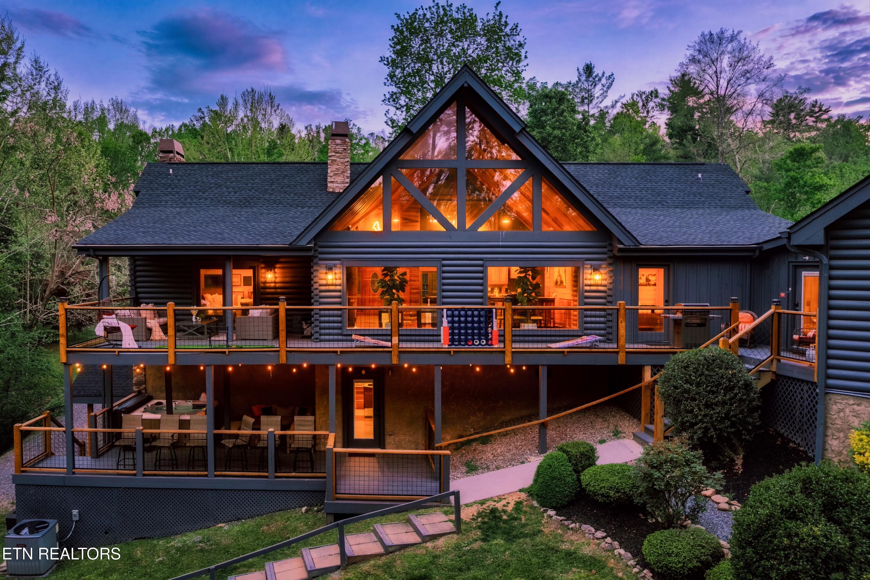 2619 Bear Crossing Way Sevierville TN 37862