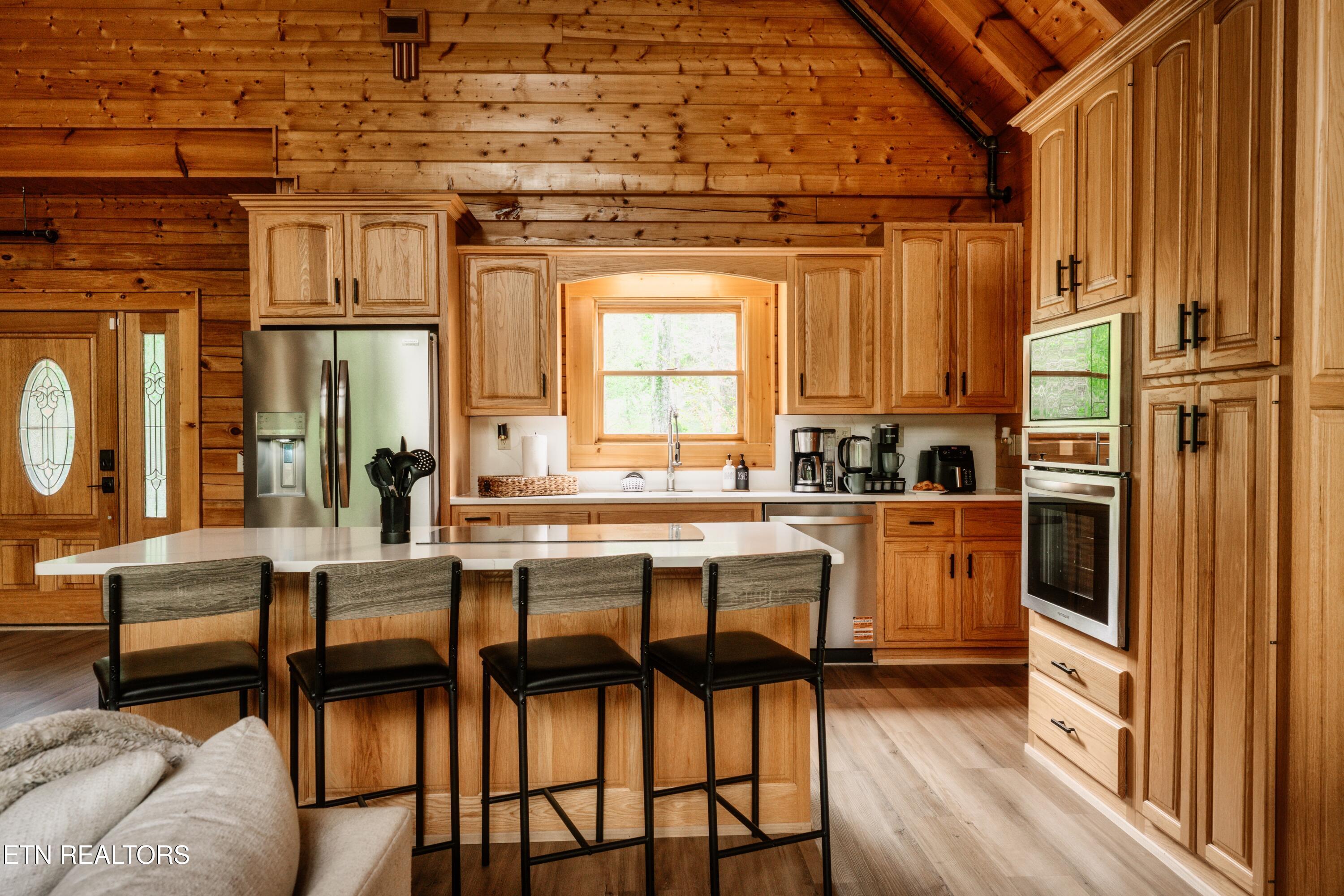 2619 Bear Crossing Way Sevierville TN 37862