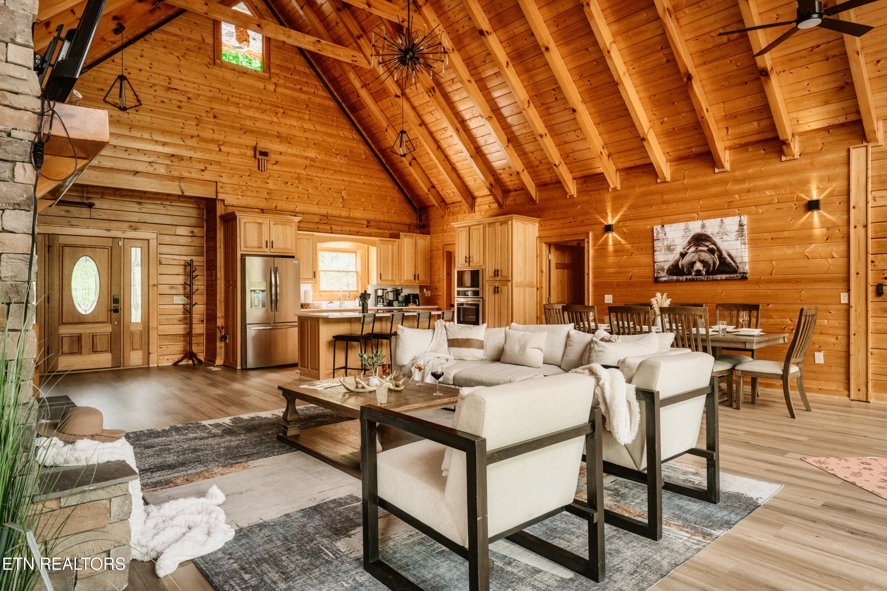 2619 Bear Crossing Way Sevierville TN 37862