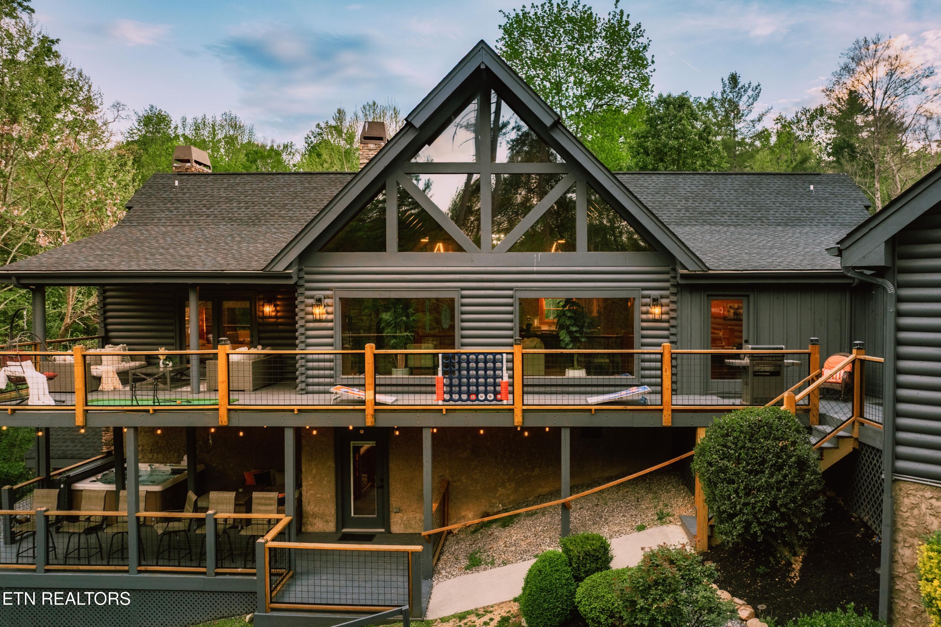 2619 Bear Crossing Way Sevierville TN 37862