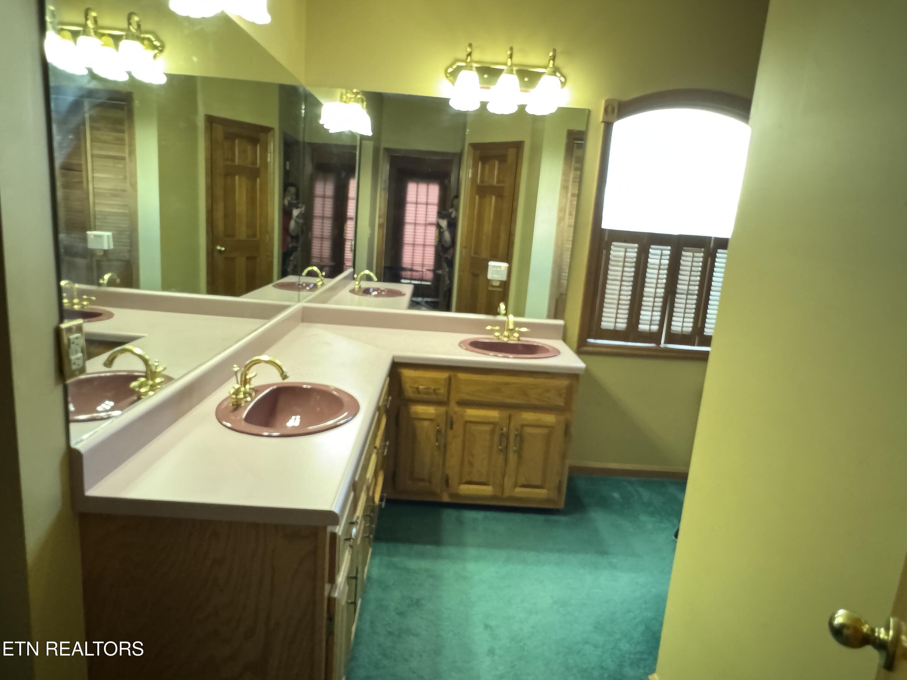 2961 Forge Ridge Road Harrogate TN 37752