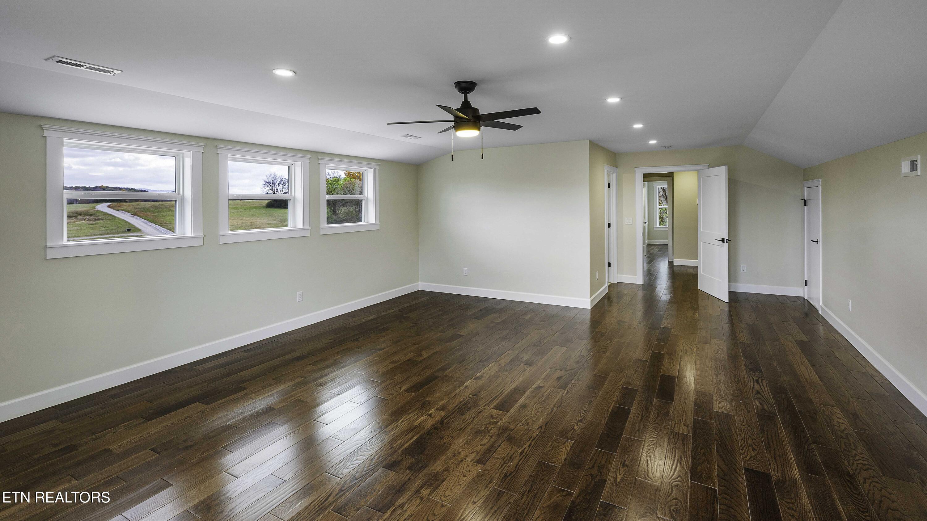 5067 N Wildwood Road Maryville TN 37804