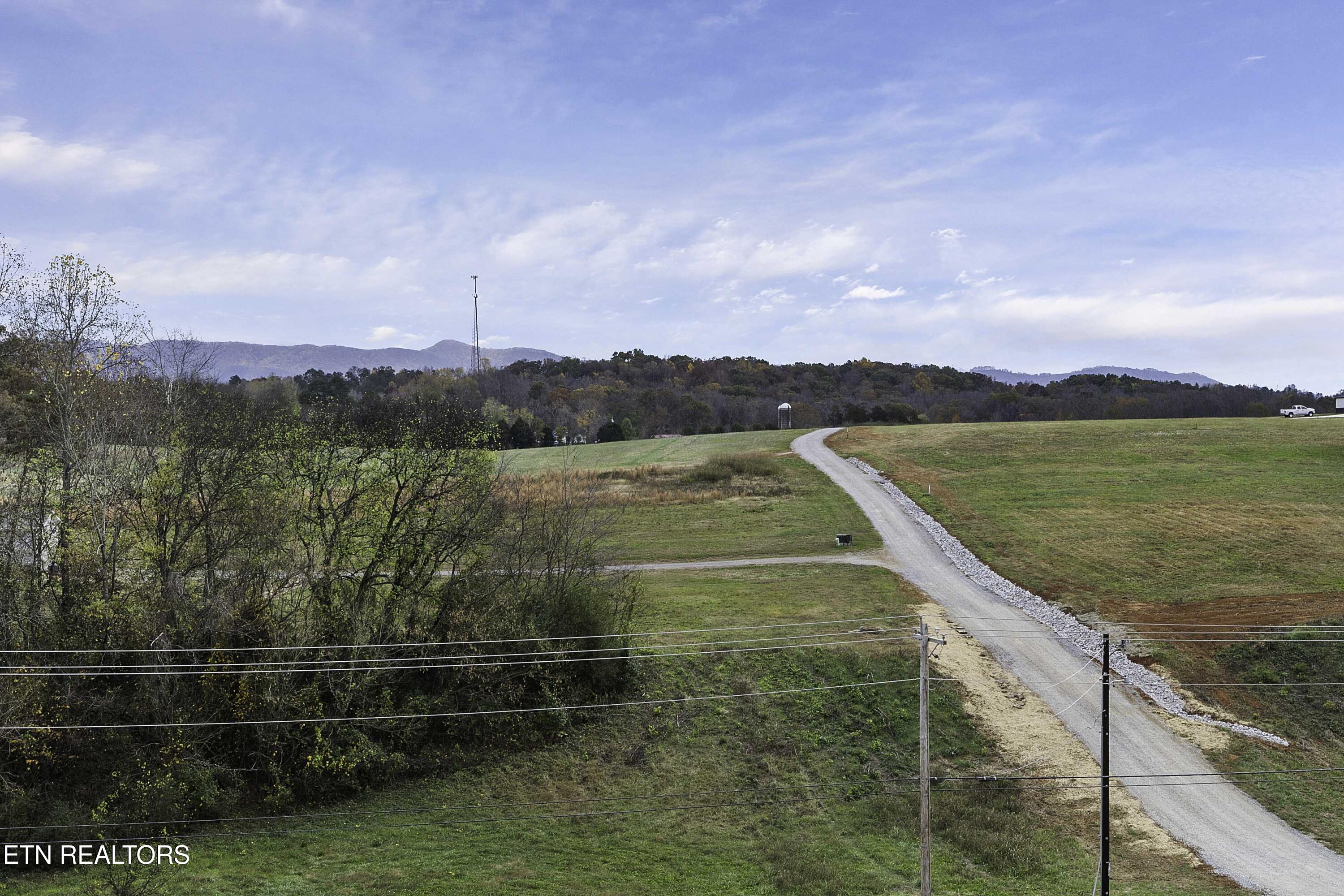 5067 N Wildwood Road Maryville TN 37804