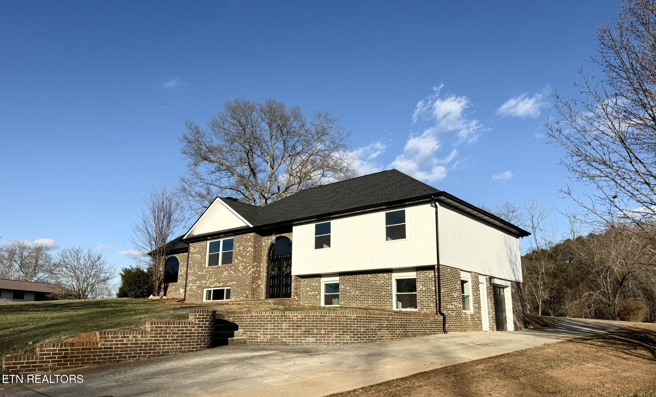 114 Happy Ending Lane Kingston TN 37763