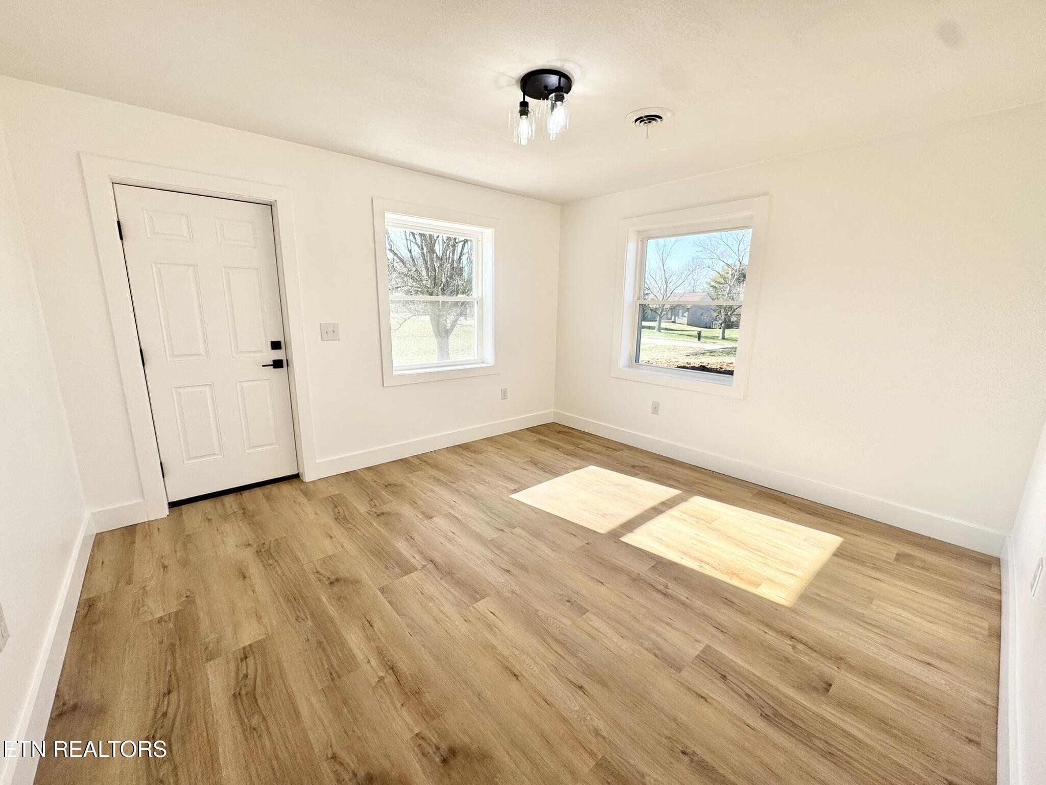 114 Happy Ending Lane Kingston TN 37763