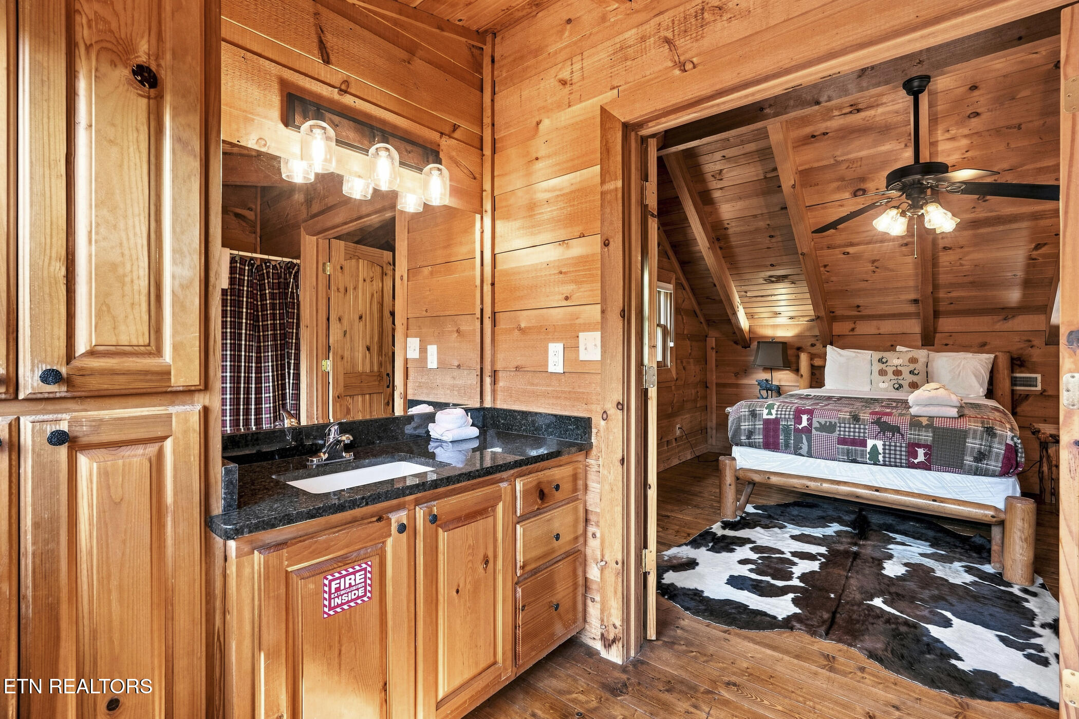 1713 Bear View Road Sevierville TN 37876