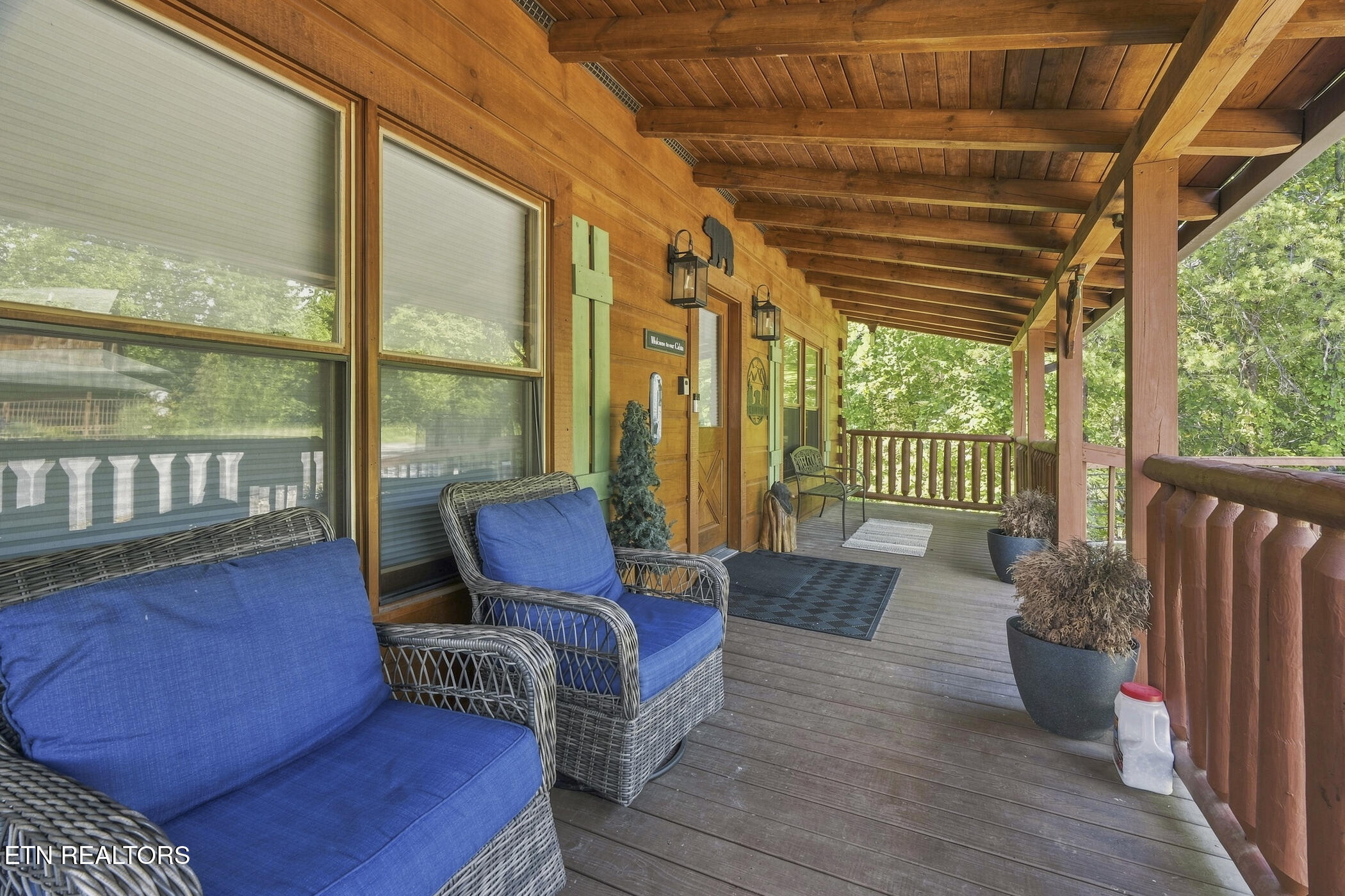1713 Bear View Road Sevierville TN 37876
