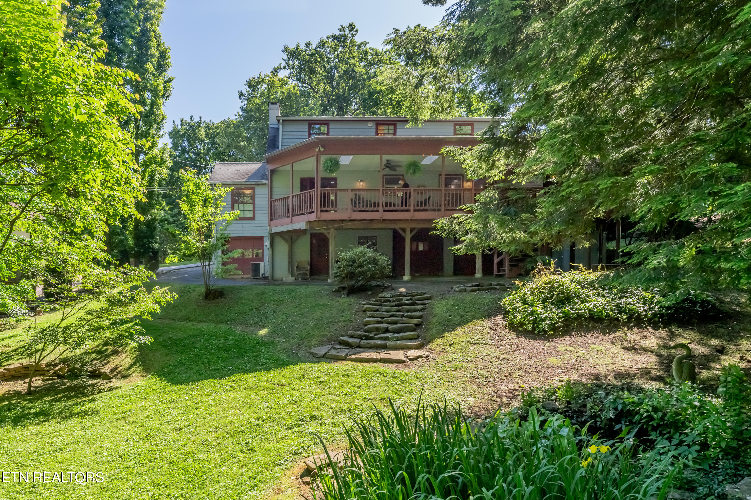 309 Kingston Court Knoxville TN 37919