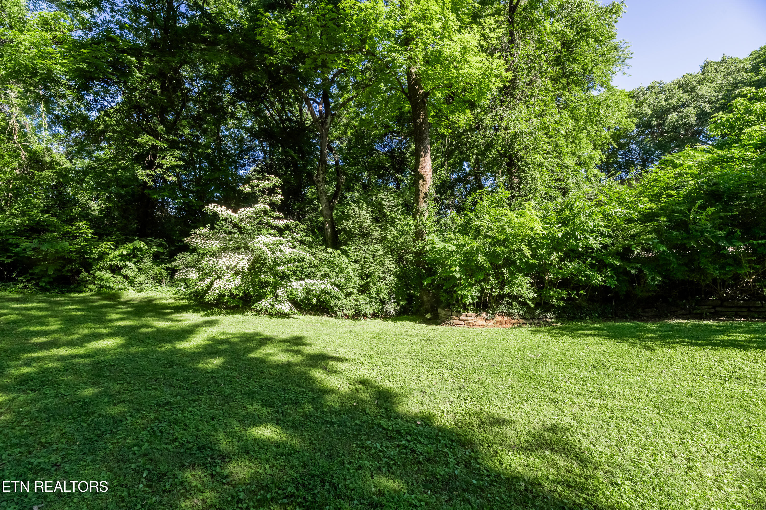 309 Kingston Court Knoxville TN 37919
