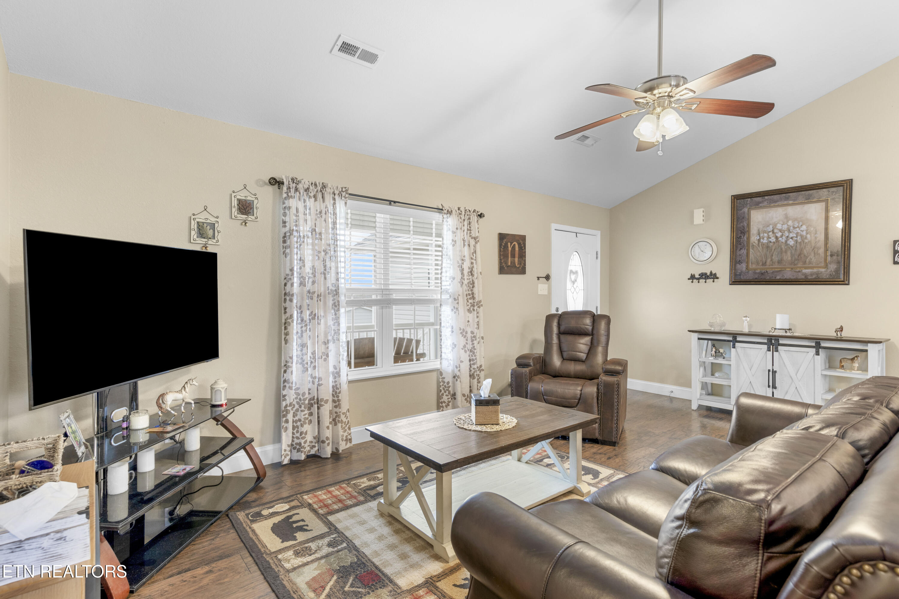 5433 Old Niles Ferry Road Maryville TN 37801