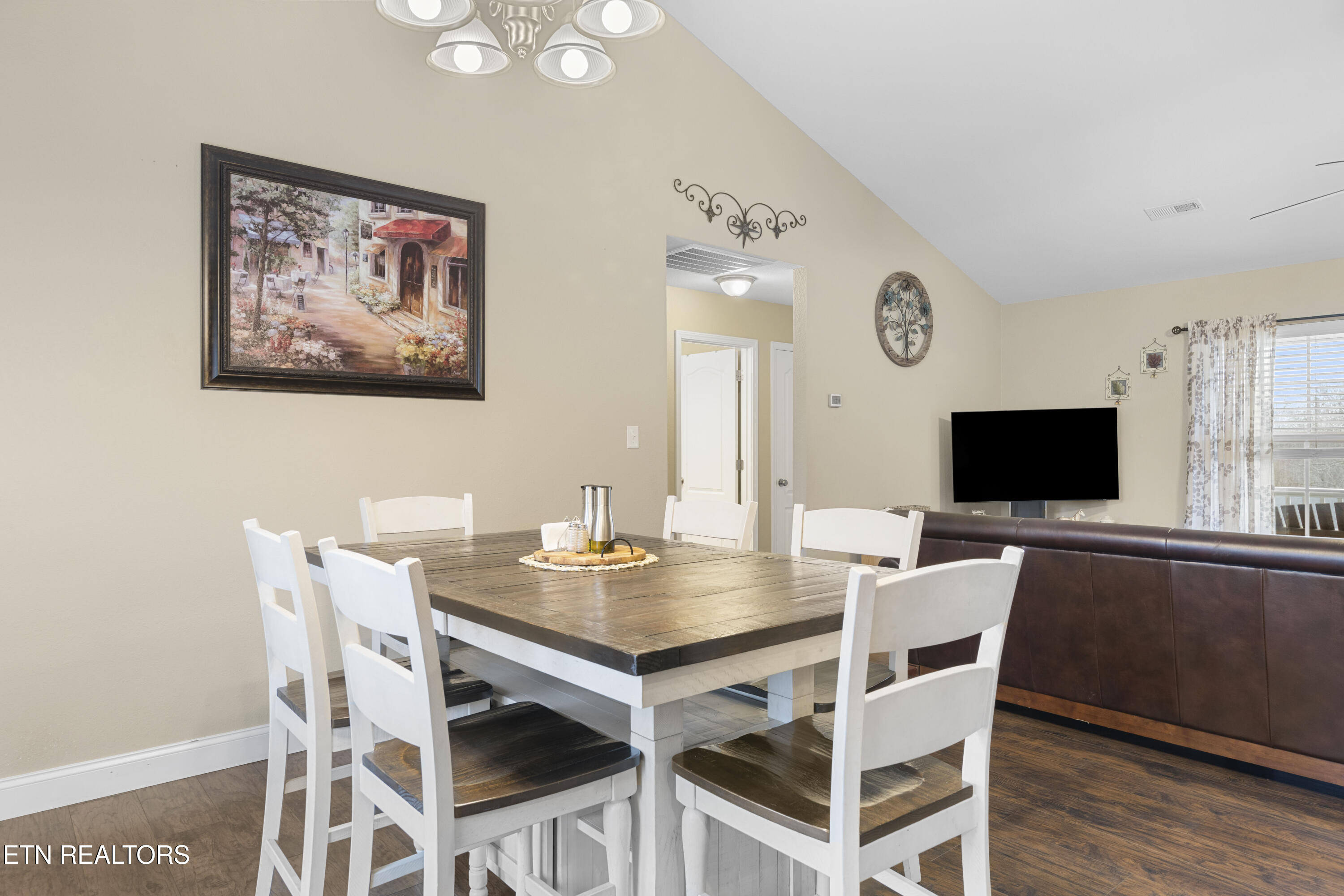 5433 Old Niles Ferry Road Maryville TN 37801