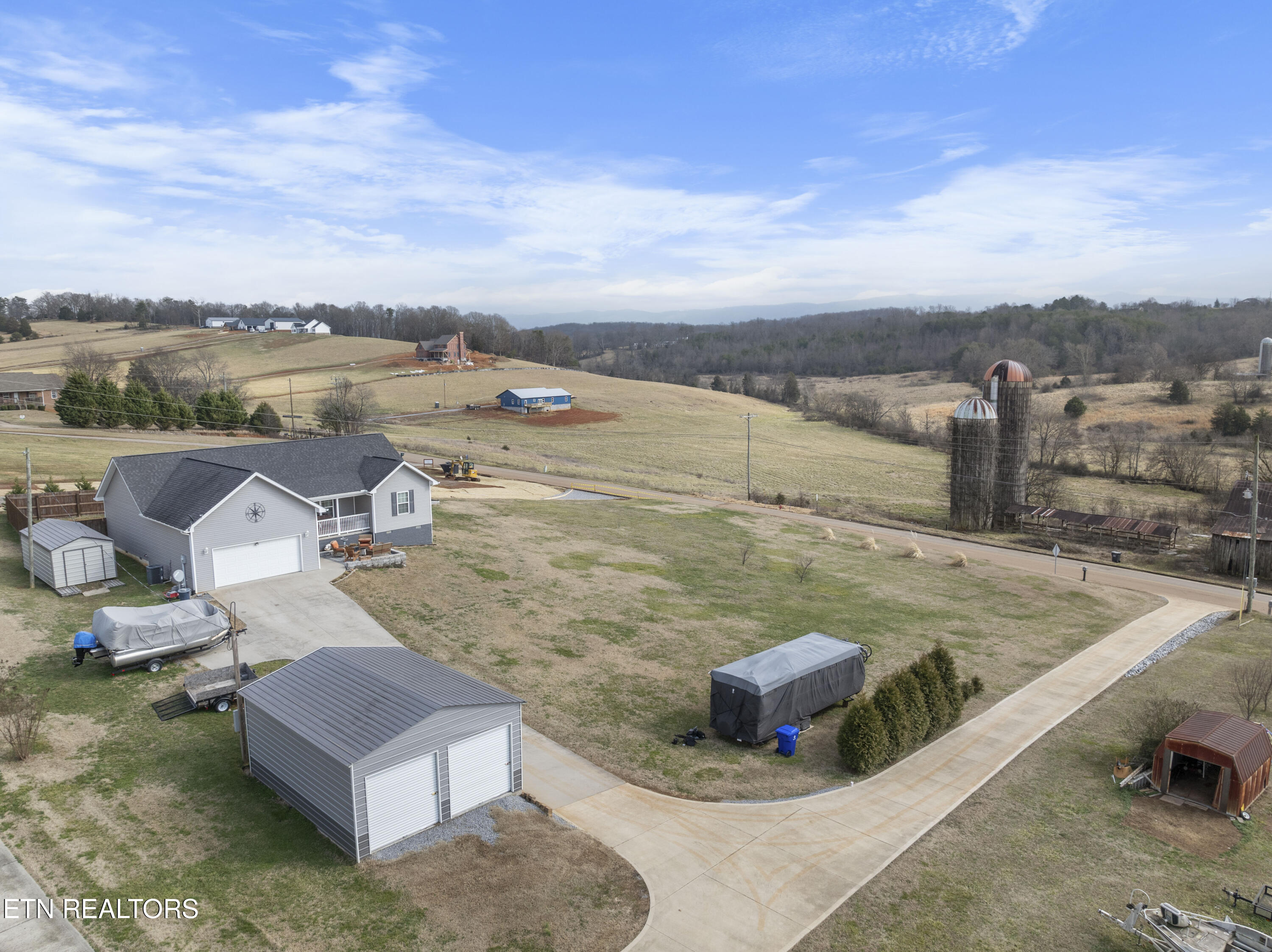 5433 Old Niles Ferry Road Maryville TN 37801