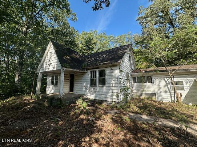 120 Laurel Hollow Road Clinton TN 37716