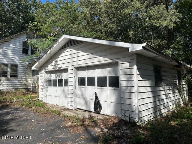 120 Laurel Hollow Road Clinton TN 37716