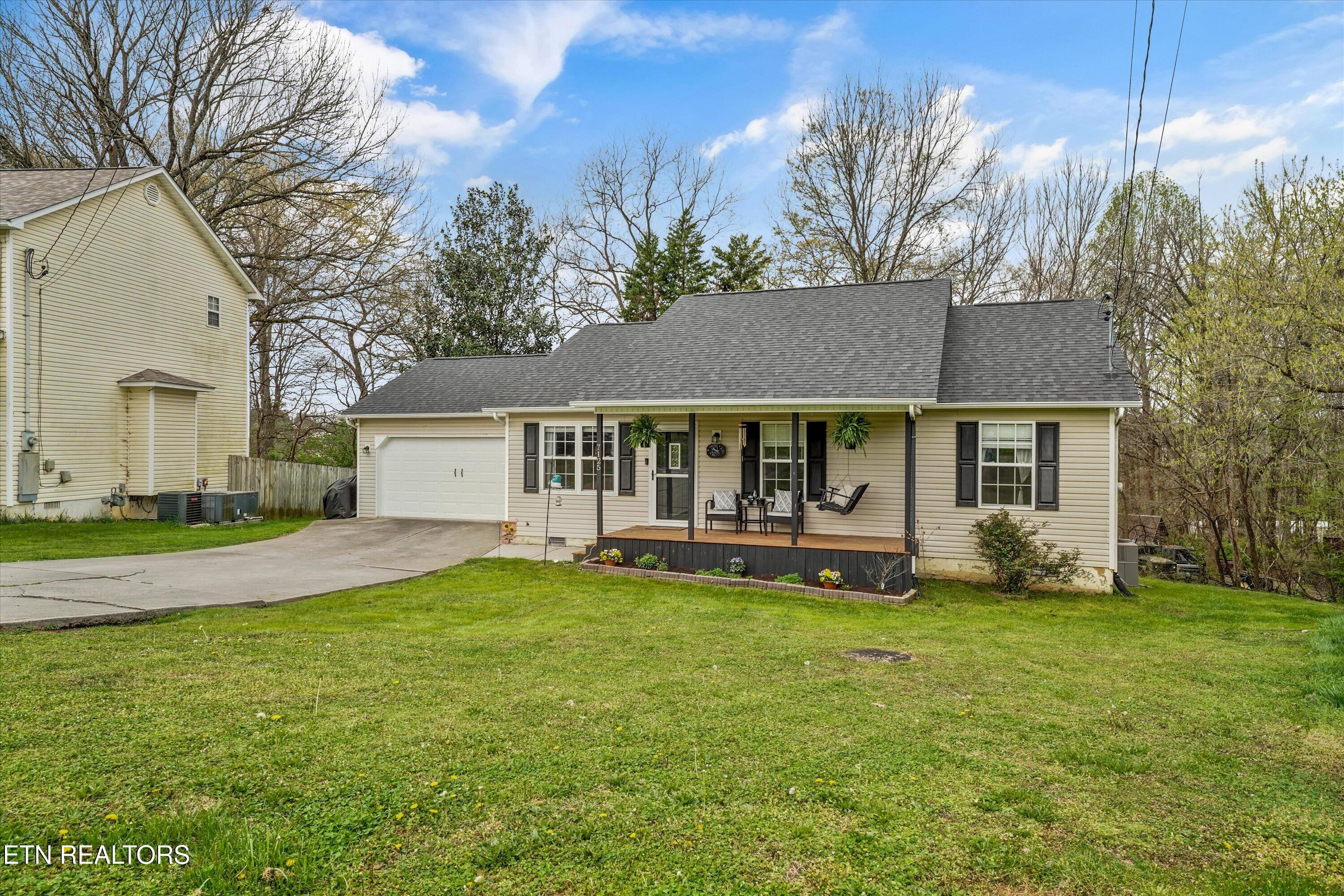 7125 Lyle Bend Lane Knoxville TN 37918