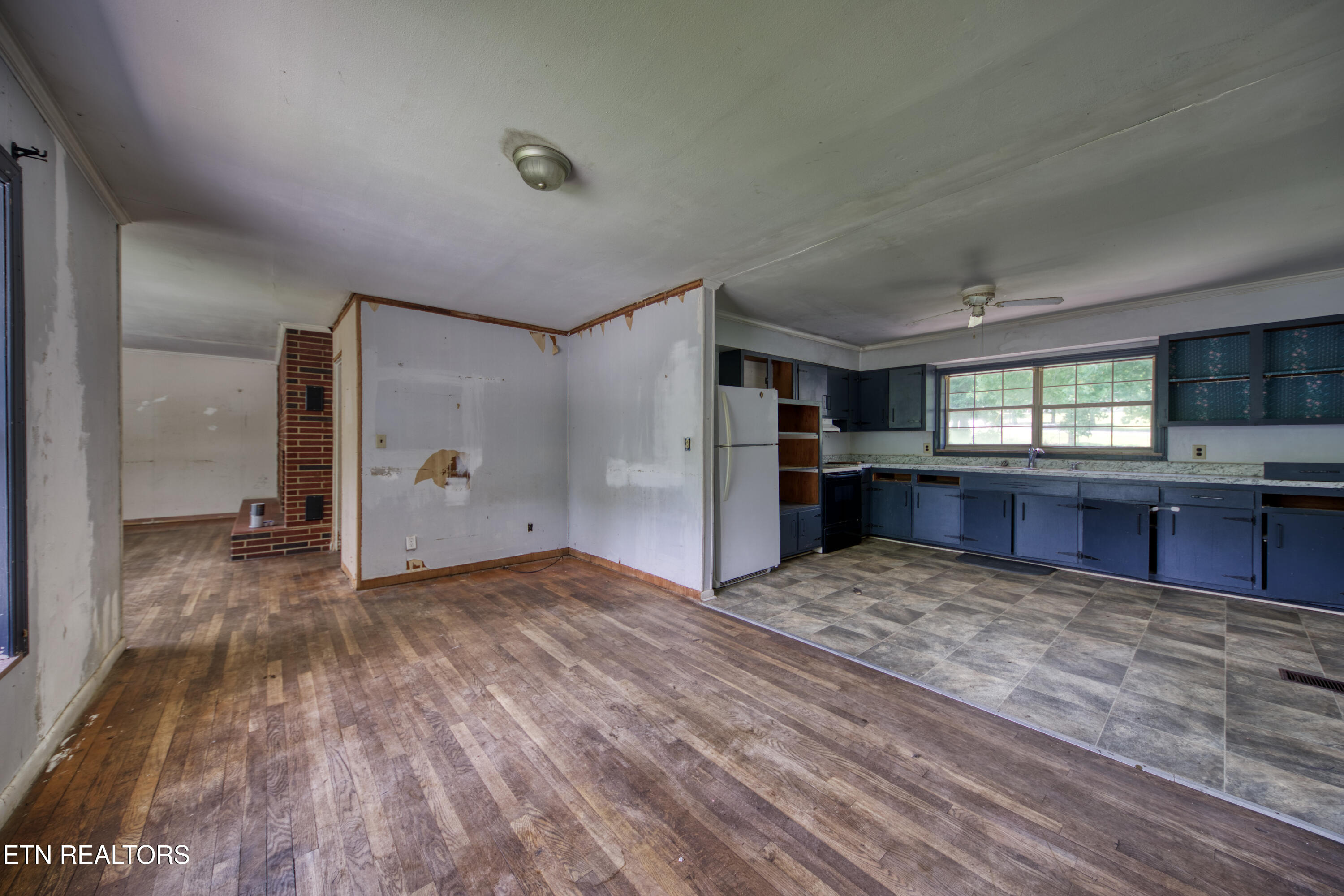 315 Berger Street Athens TN 37303