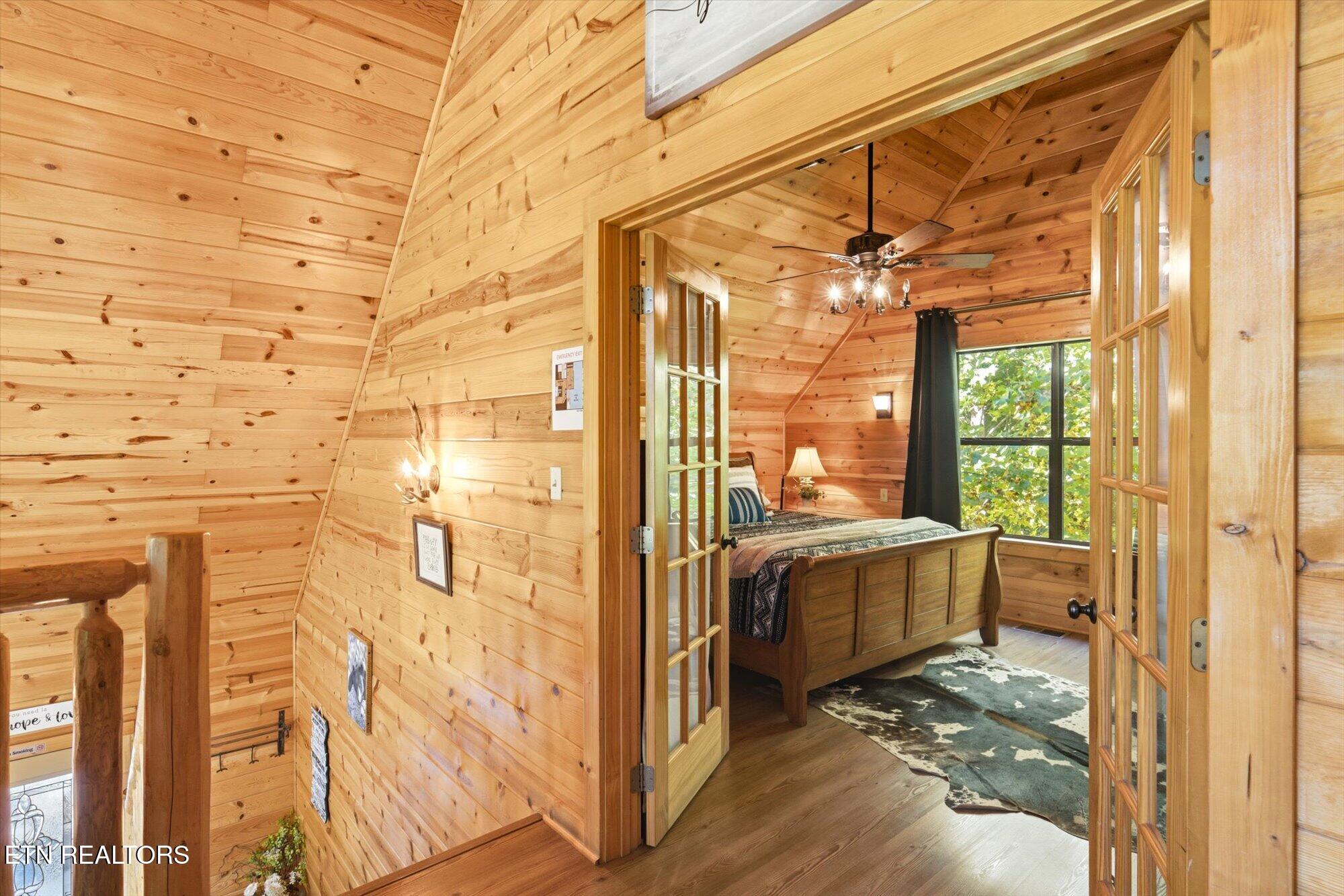 2440 Breezy Road Sevierville TN 37876