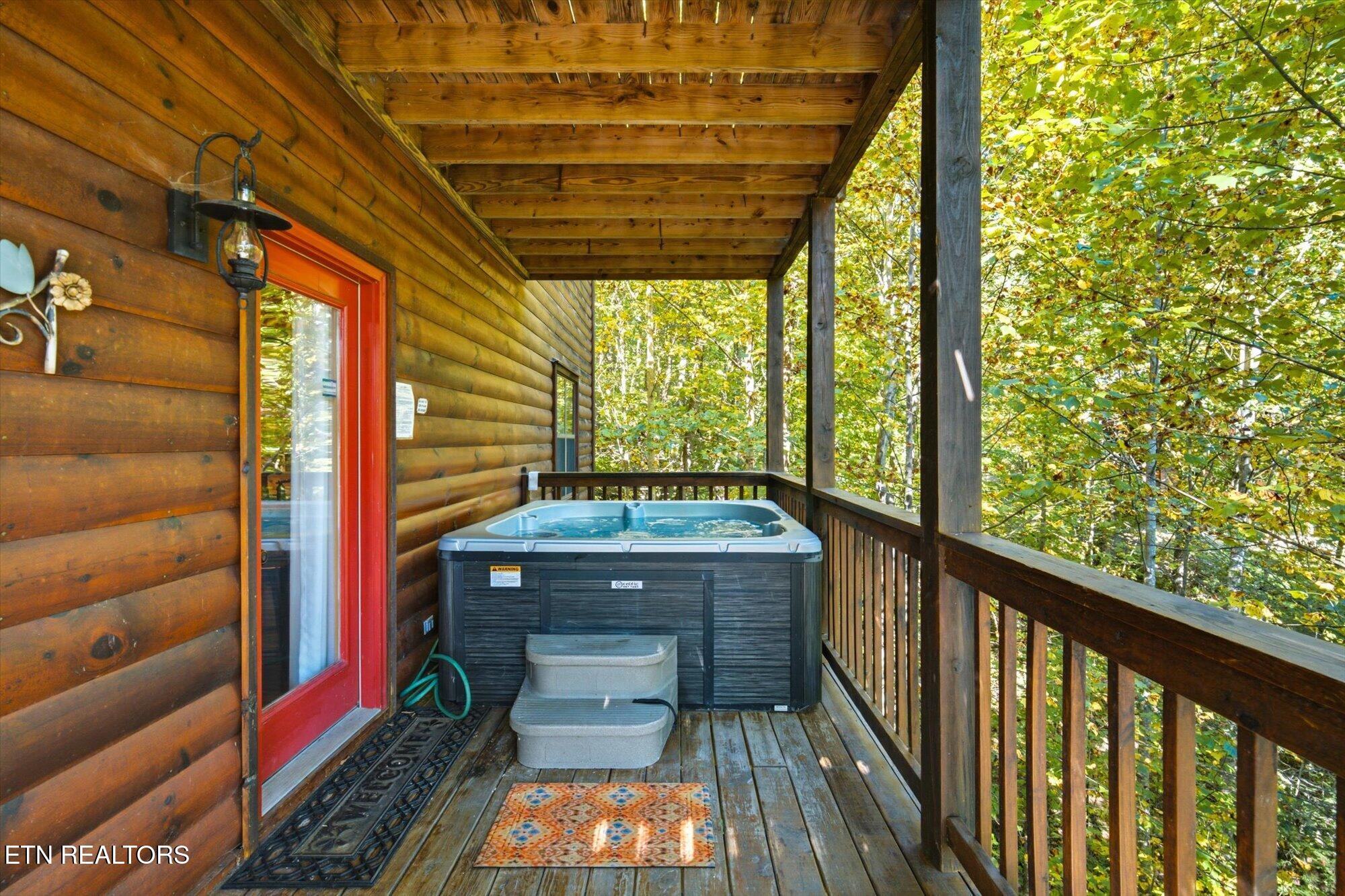 2440 Breezy Road Sevierville TN 37876
