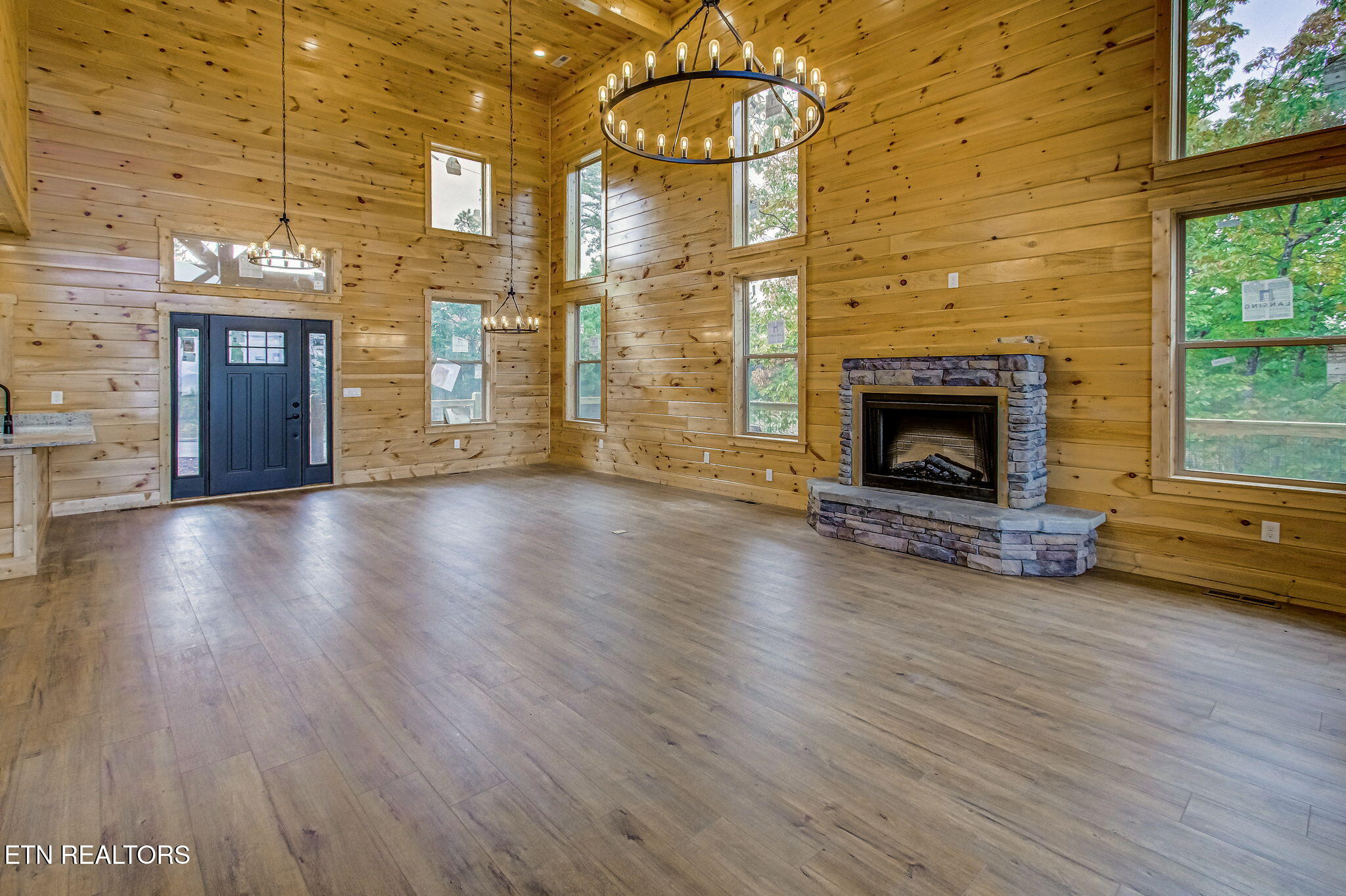1821 Pinestand Ridge Way Sevierville TN 37862