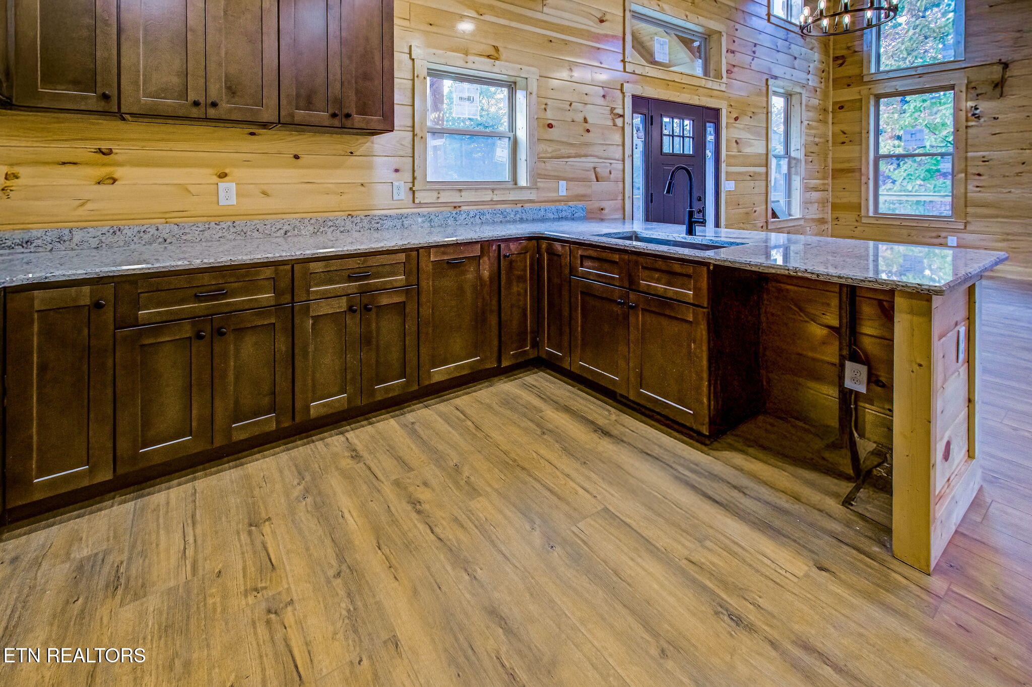 1821 Pinestand Ridge Way Sevierville TN 37862