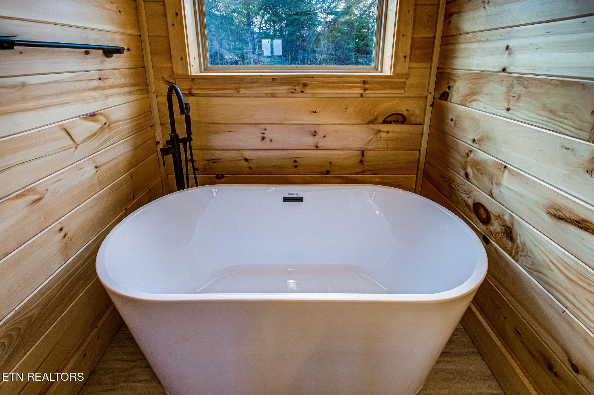 1821 Pinestand Ridge Way Sevierville TN 37862