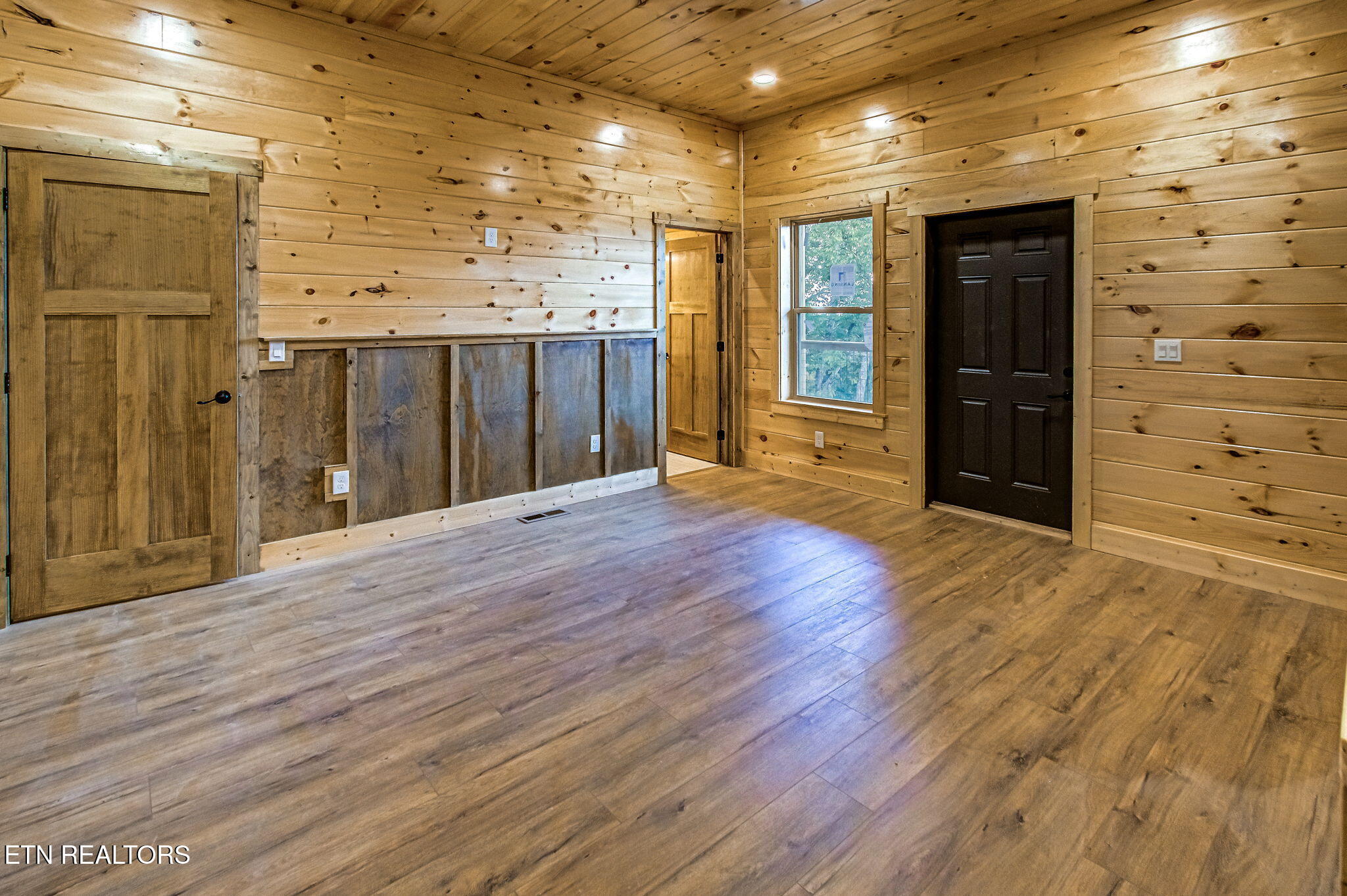 1821 Pinestand Ridge Way Sevierville TN 37862