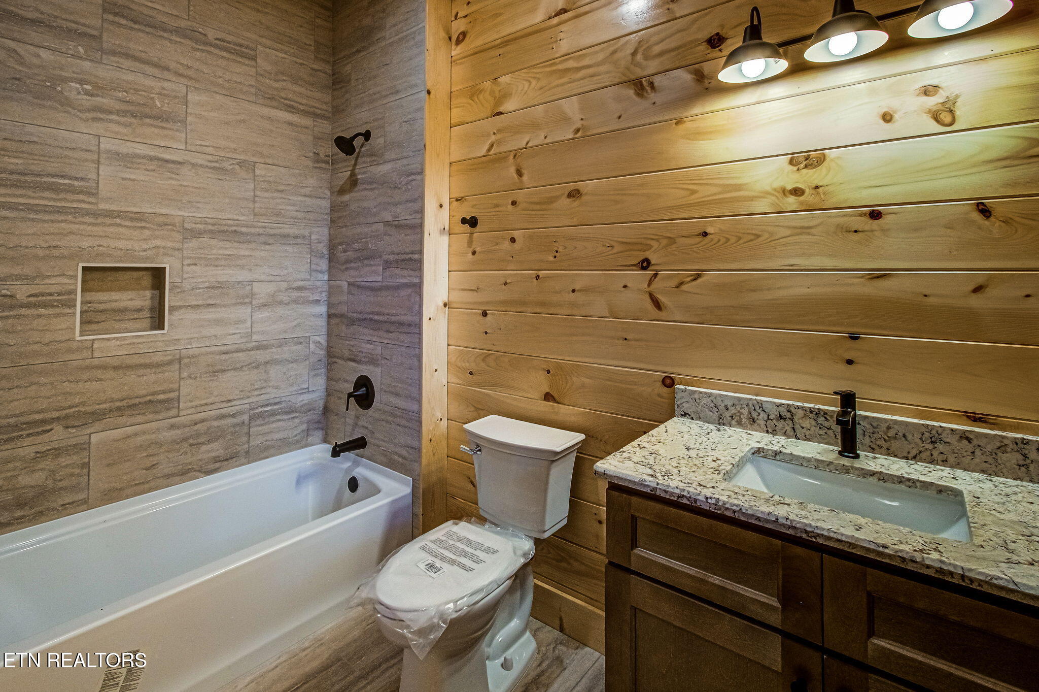 1821 Pinestand Ridge Way Sevierville TN 37862