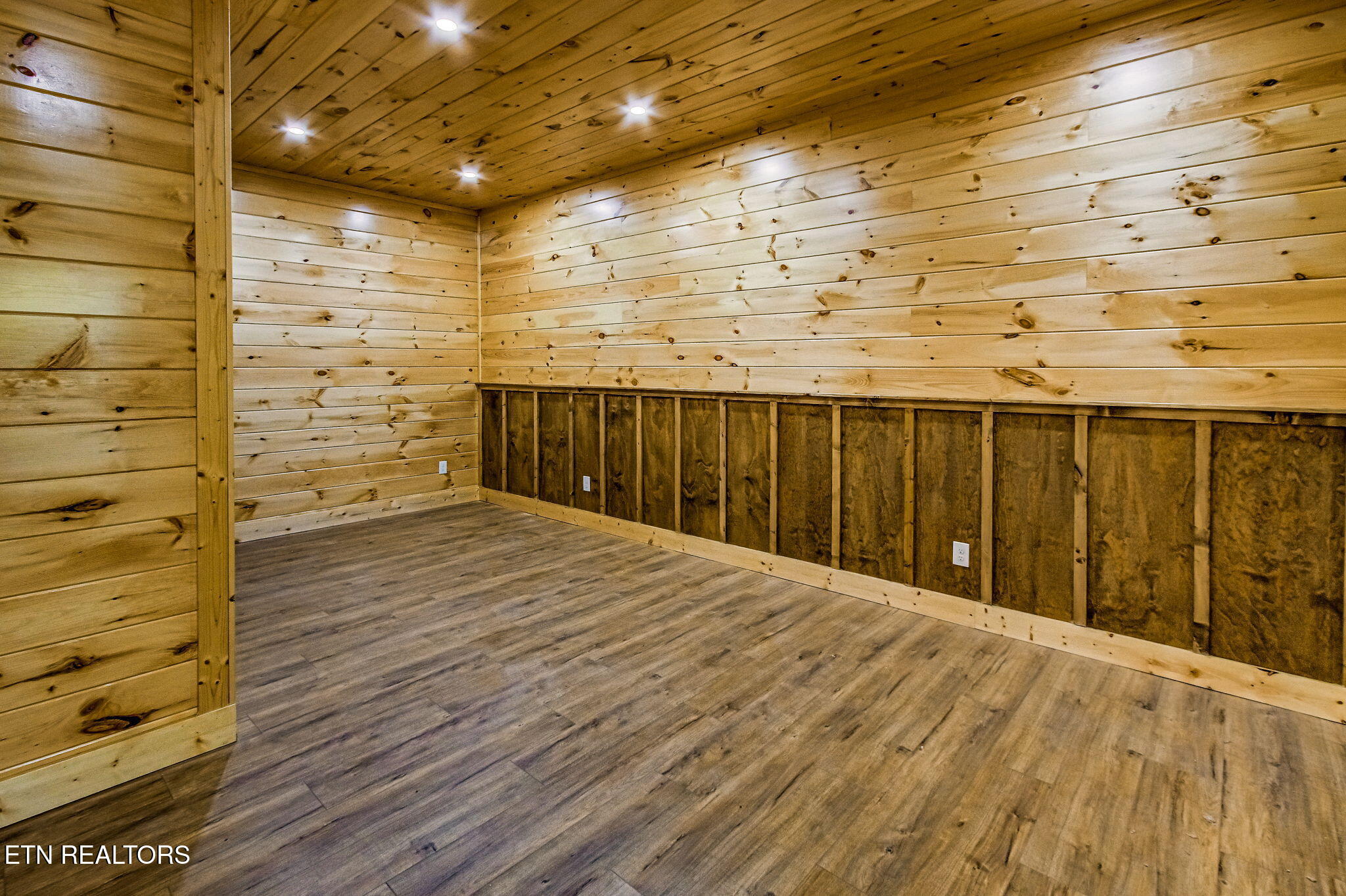 1821 Pinestand Ridge Way Sevierville TN 37862