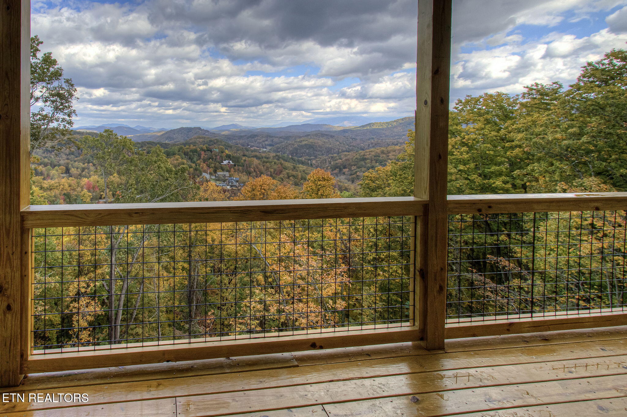 1821 Pinestand Ridge Way Sevierville TN 37862