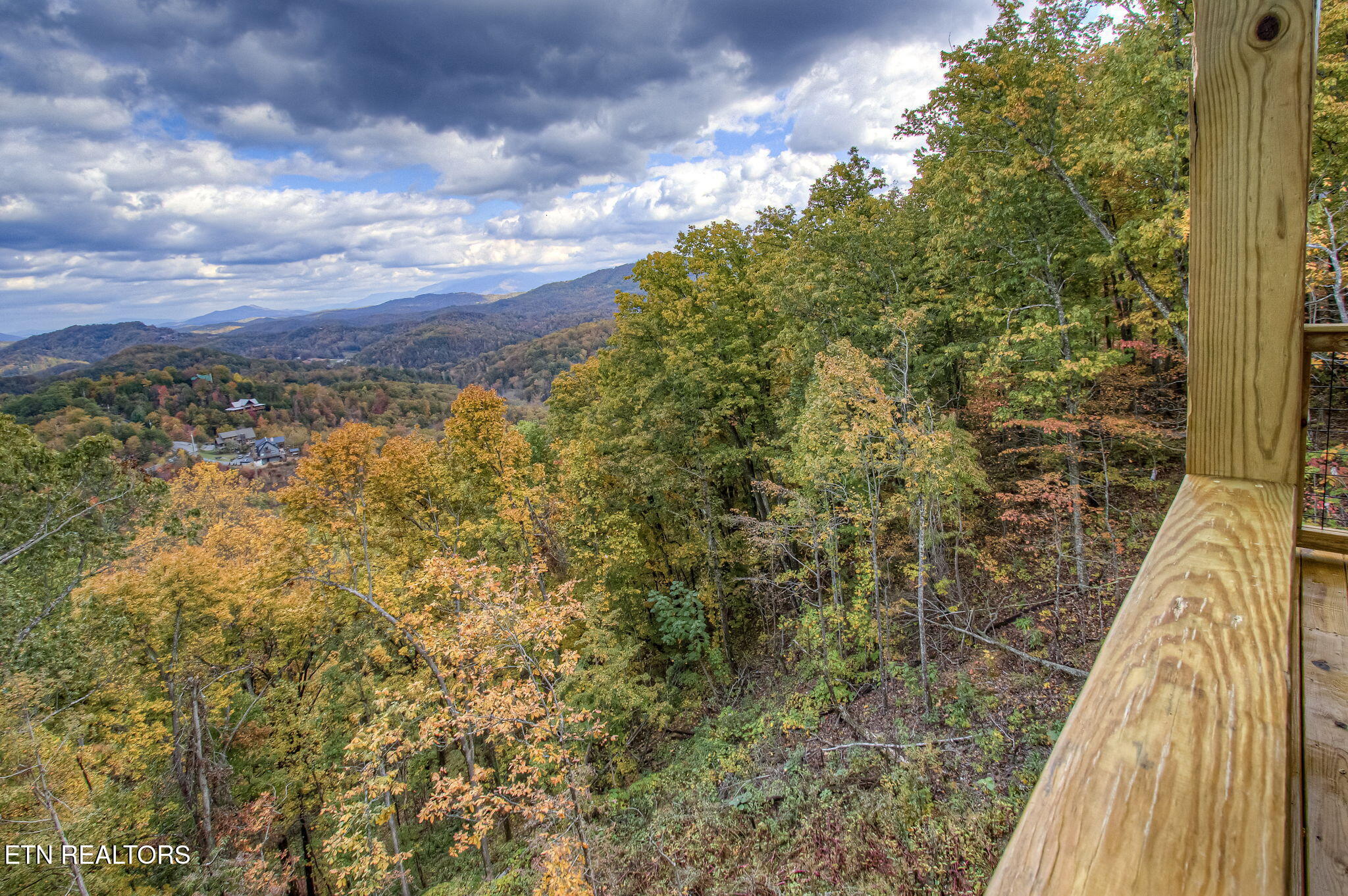 1821 Pinestand Ridge Way Sevierville TN 37862