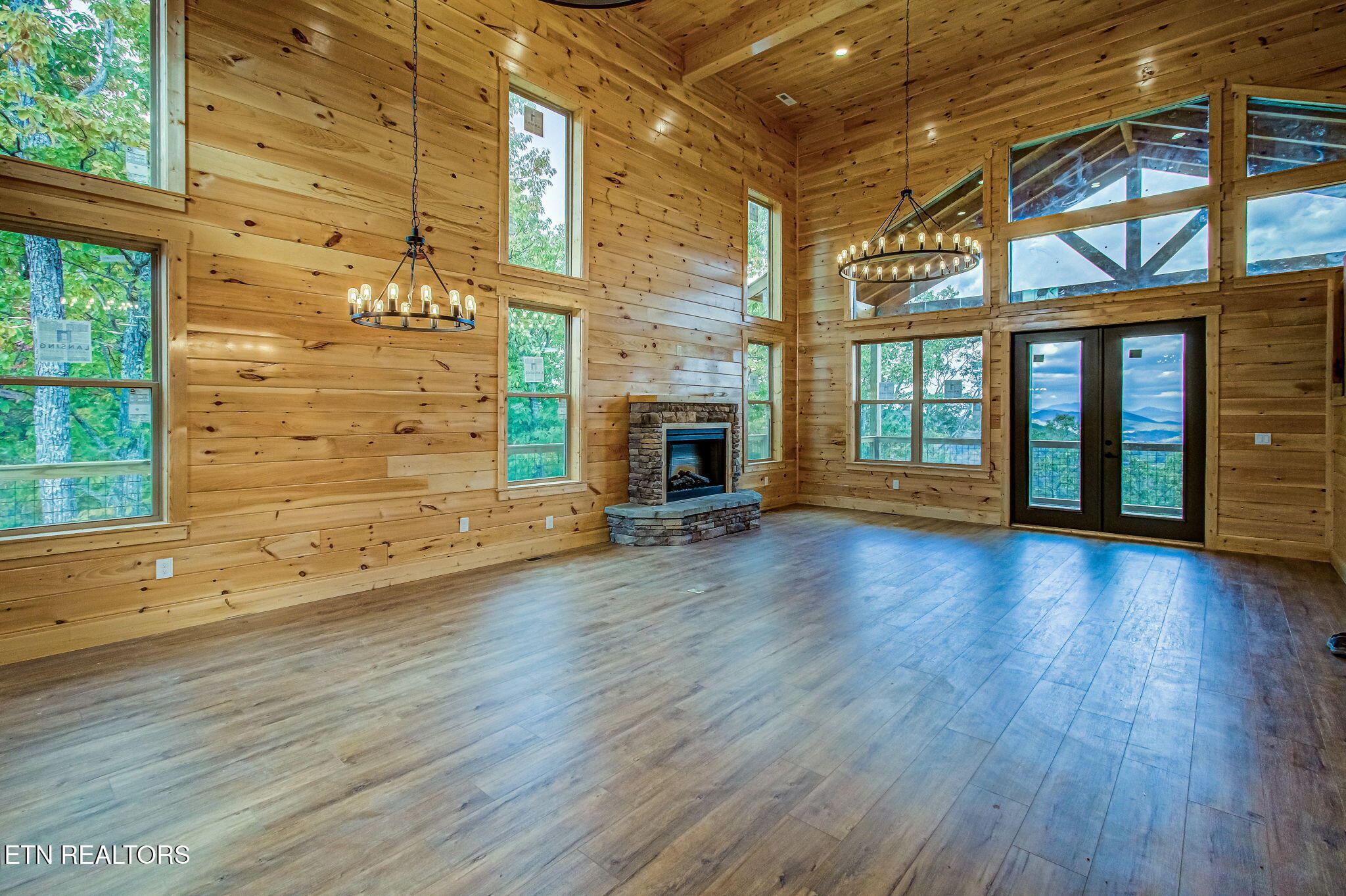 1821 Pinestand Ridge Way Sevierville TN 37862