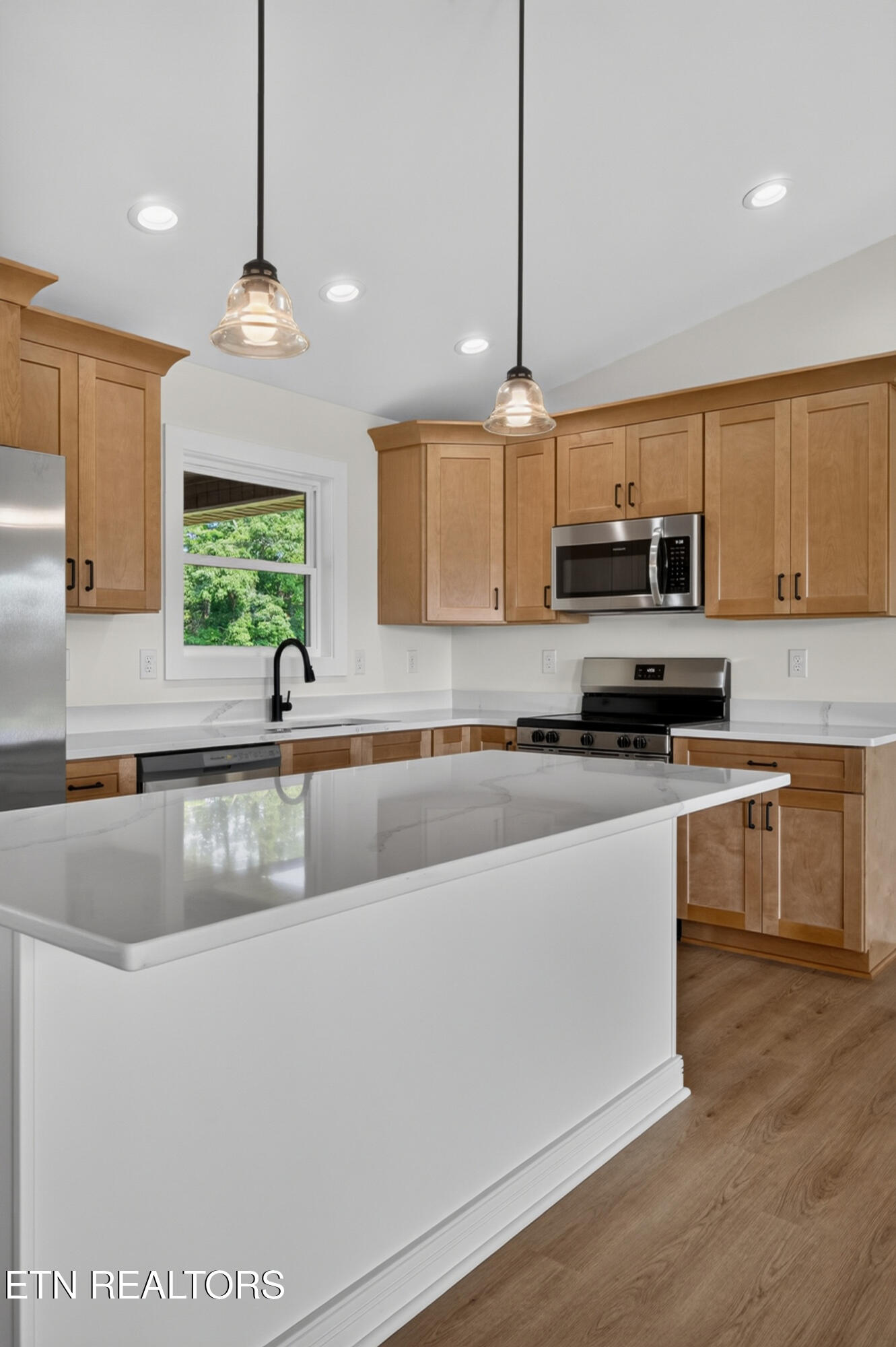 234 Bob Johnson Ln Lane Cookeville TN 38501