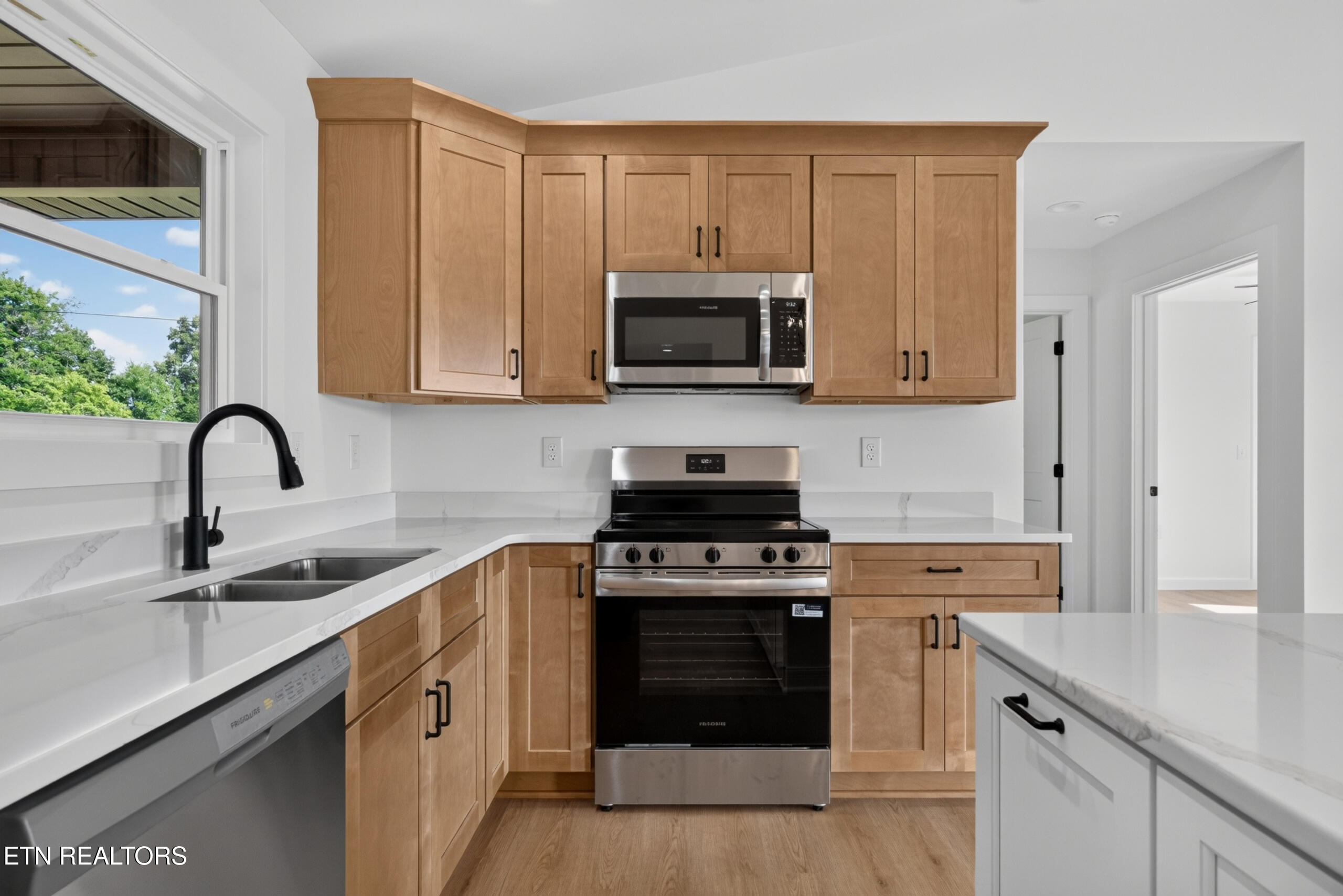 234 Bob Johnson Ln Lane Cookeville TN 38501