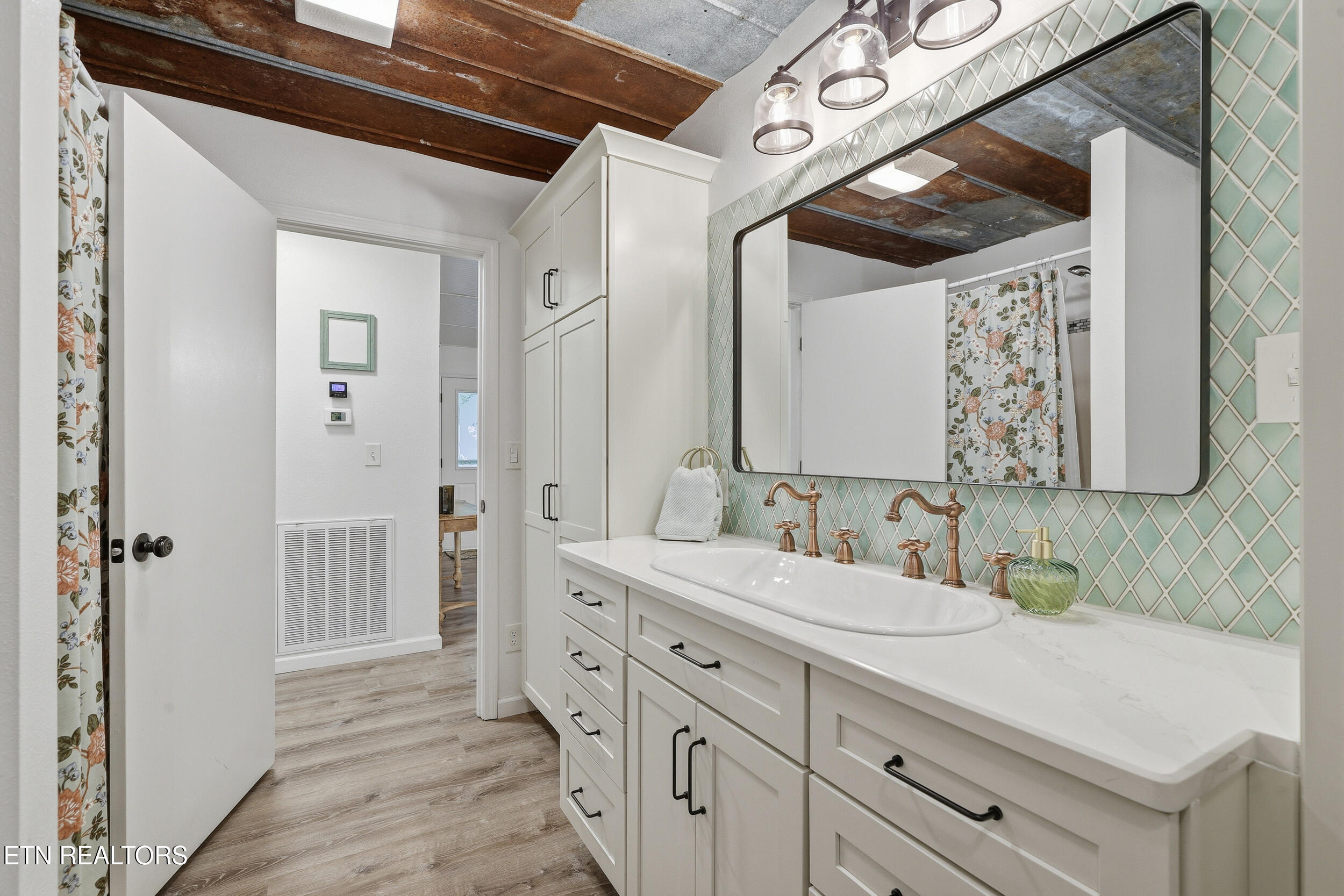 188 Old Holderford Road Kingston TN 37763