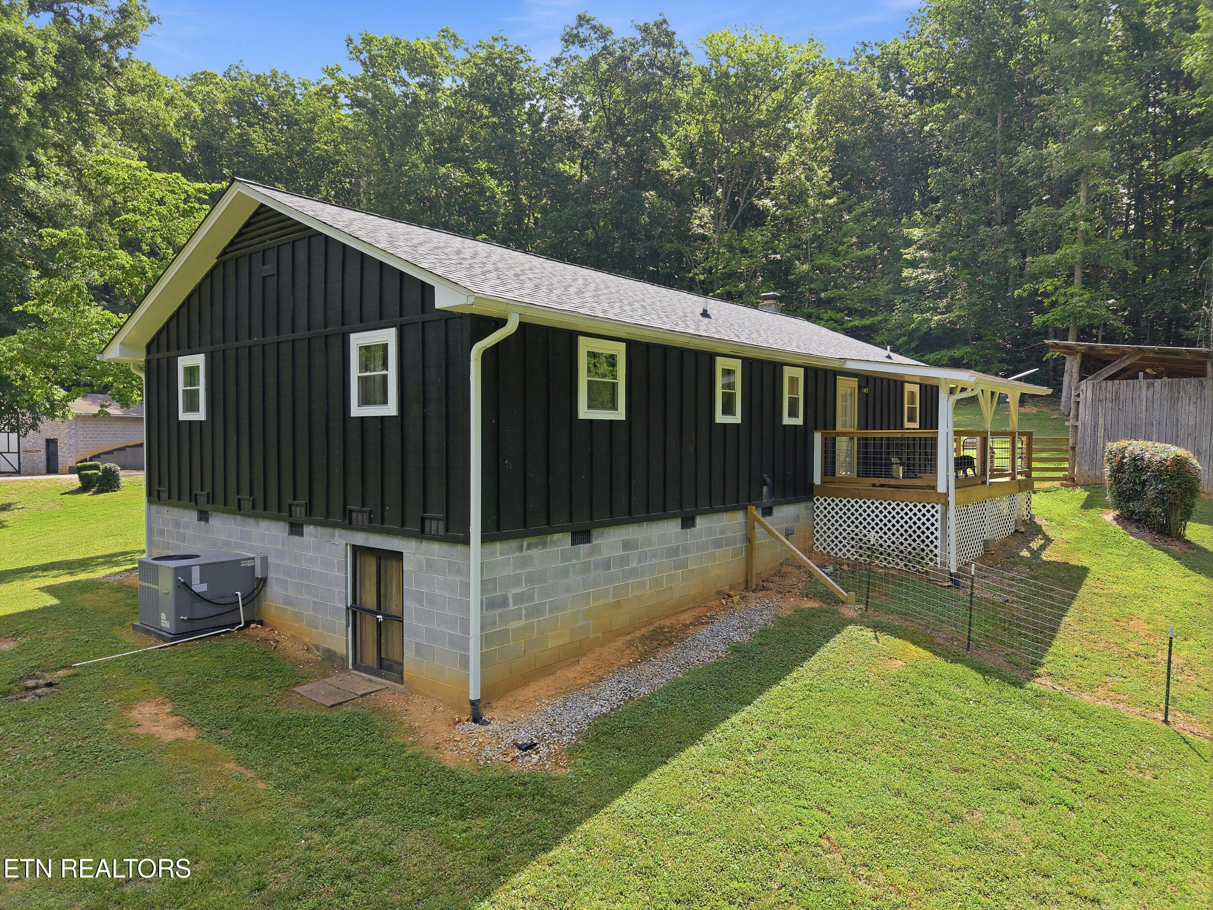 188 Old Holderford Road Kingston TN 37763