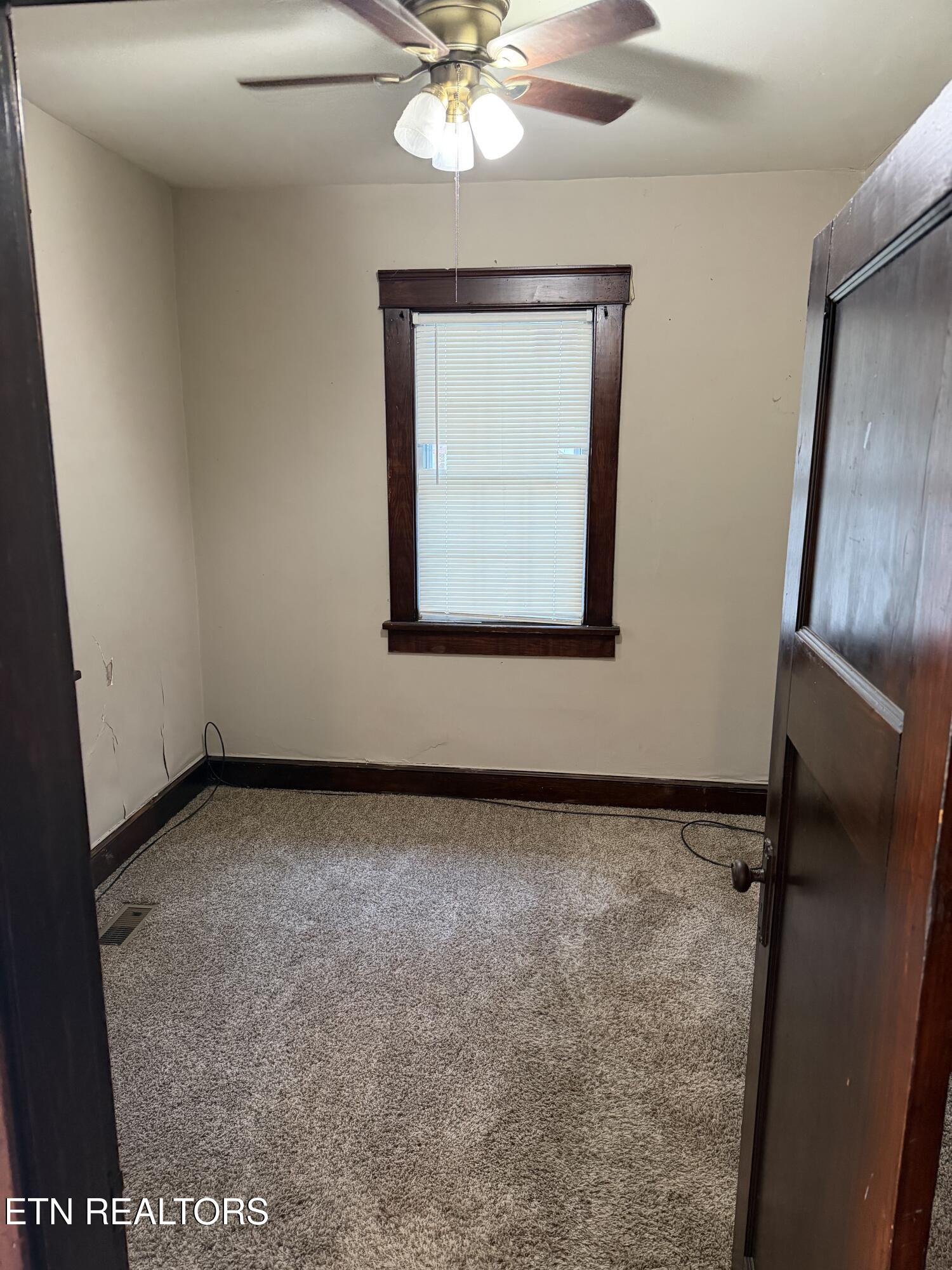 712 Radford Place Knoxville TN 37917