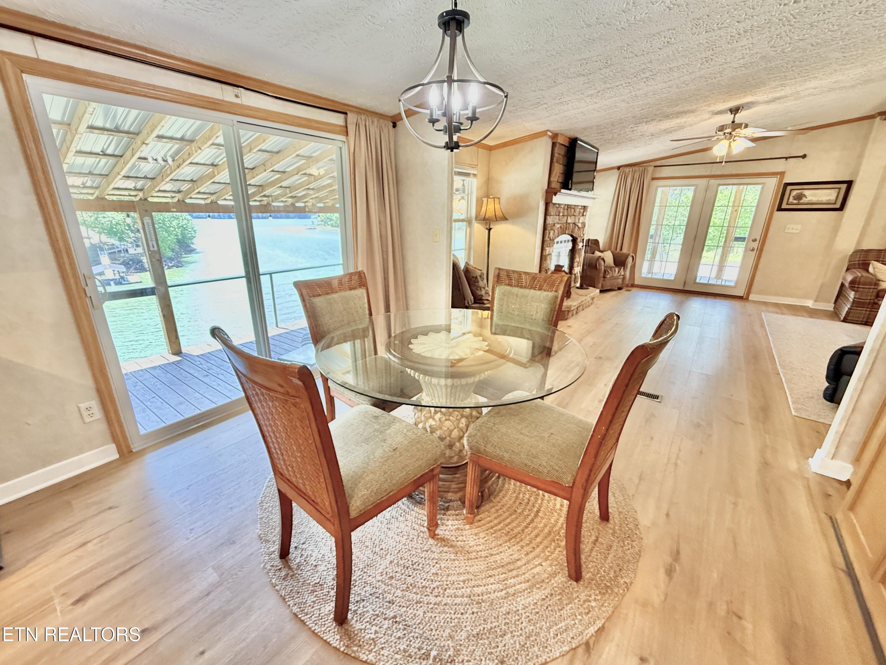 1059 Dean Circle Dandridge TN 37725
