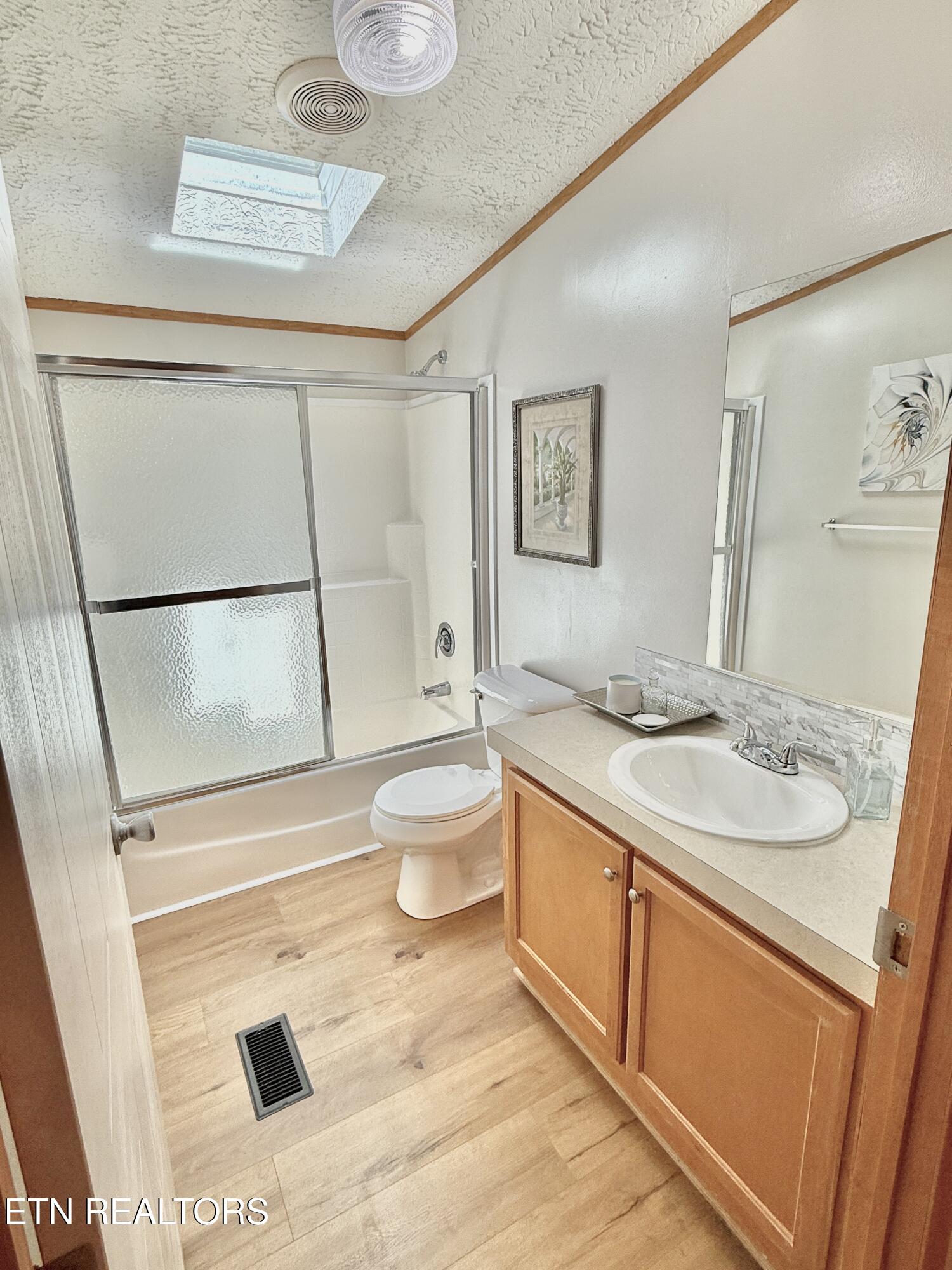 1059 Dean Circle Dandridge TN 37725