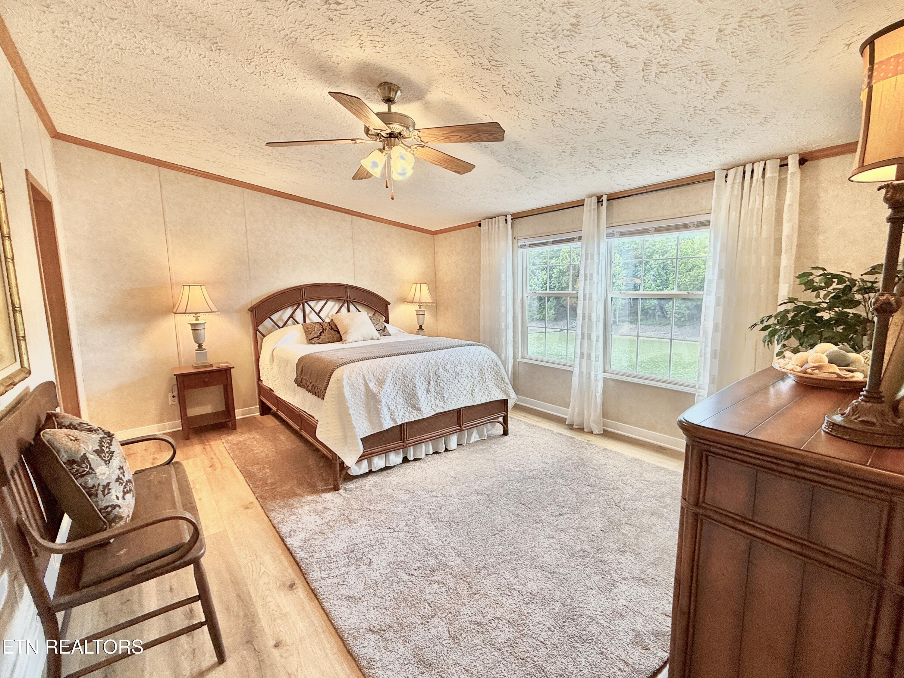 1059 Dean Circle Dandridge TN 37725