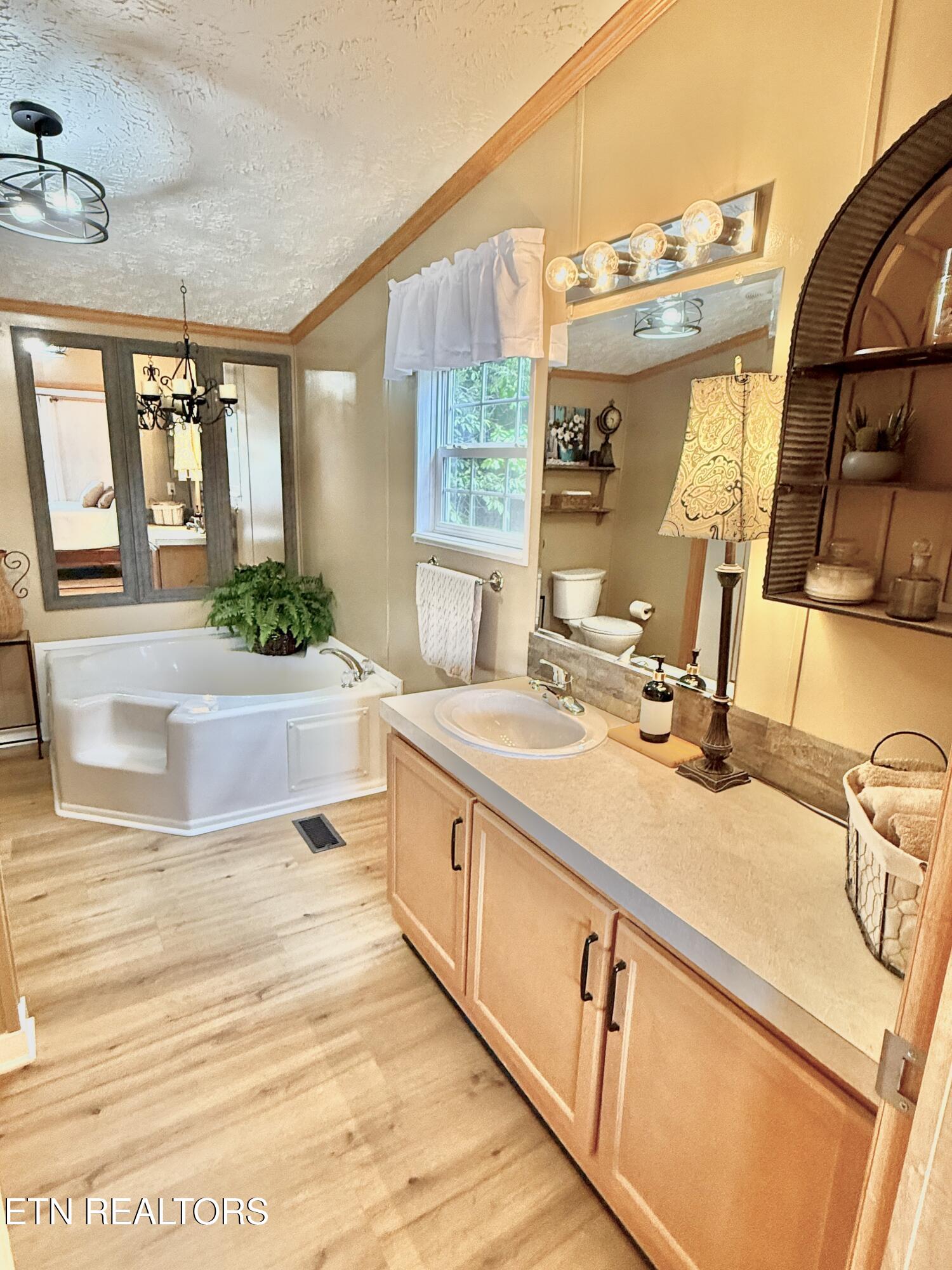 1059 Dean Circle Dandridge TN 37725
