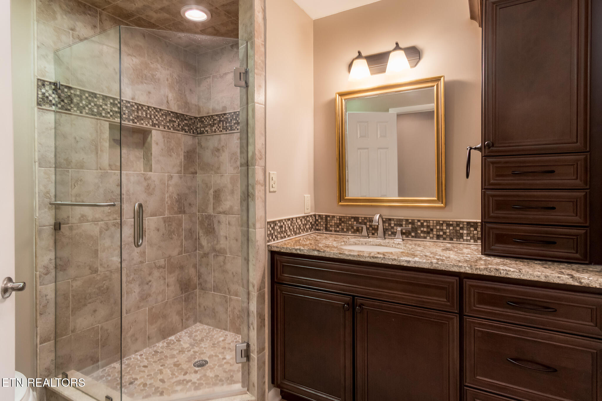 5908 SW Glen Forest Lane Knoxville TN 37919